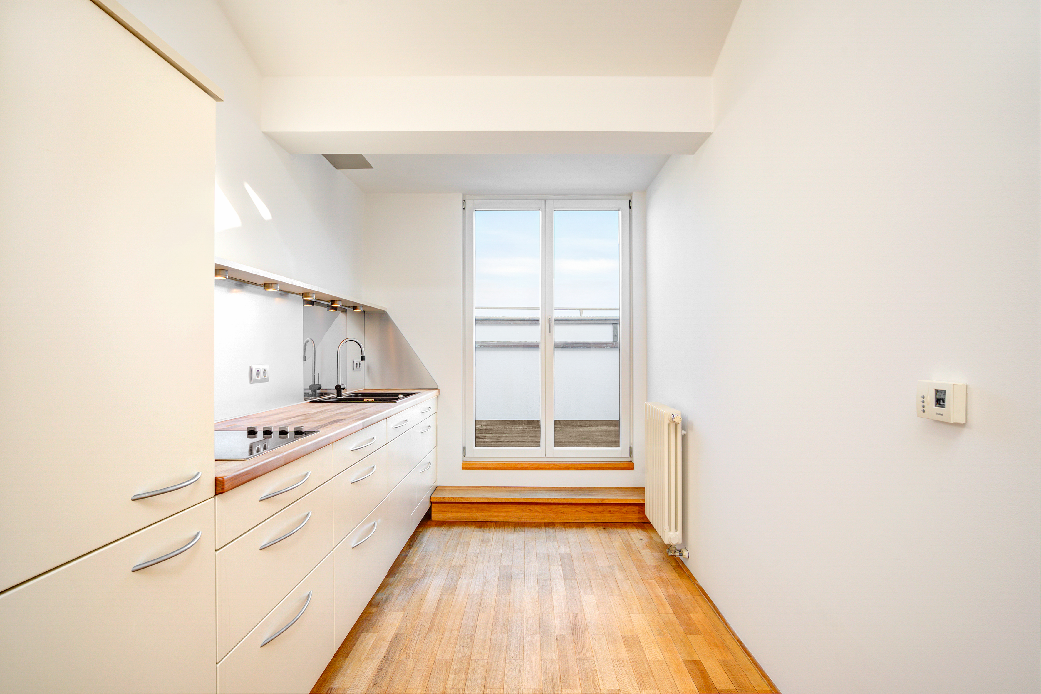 1 Bedroom Apartment/Flat's Image 4