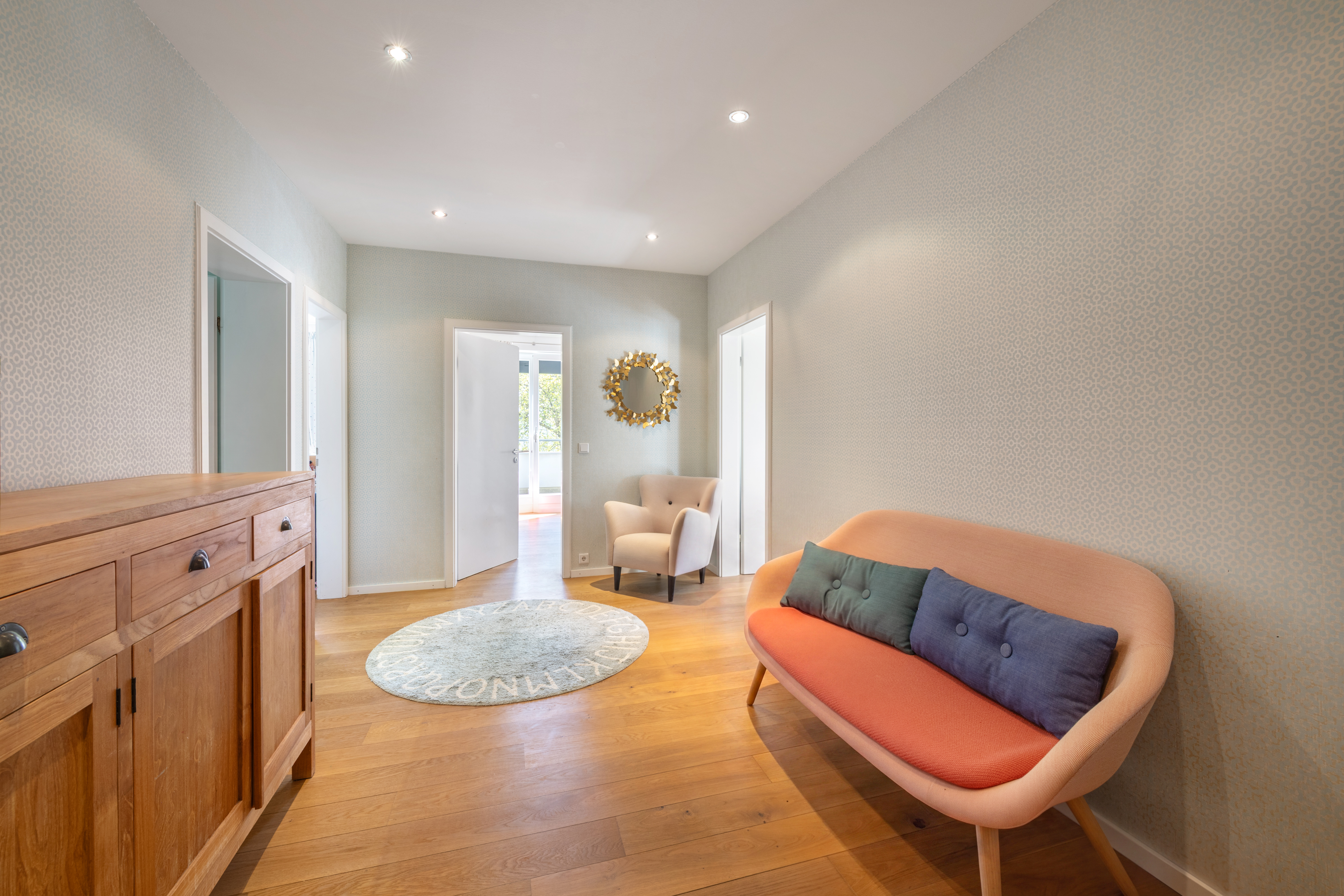 5 Bedroom Single Family Home/House's Image 6