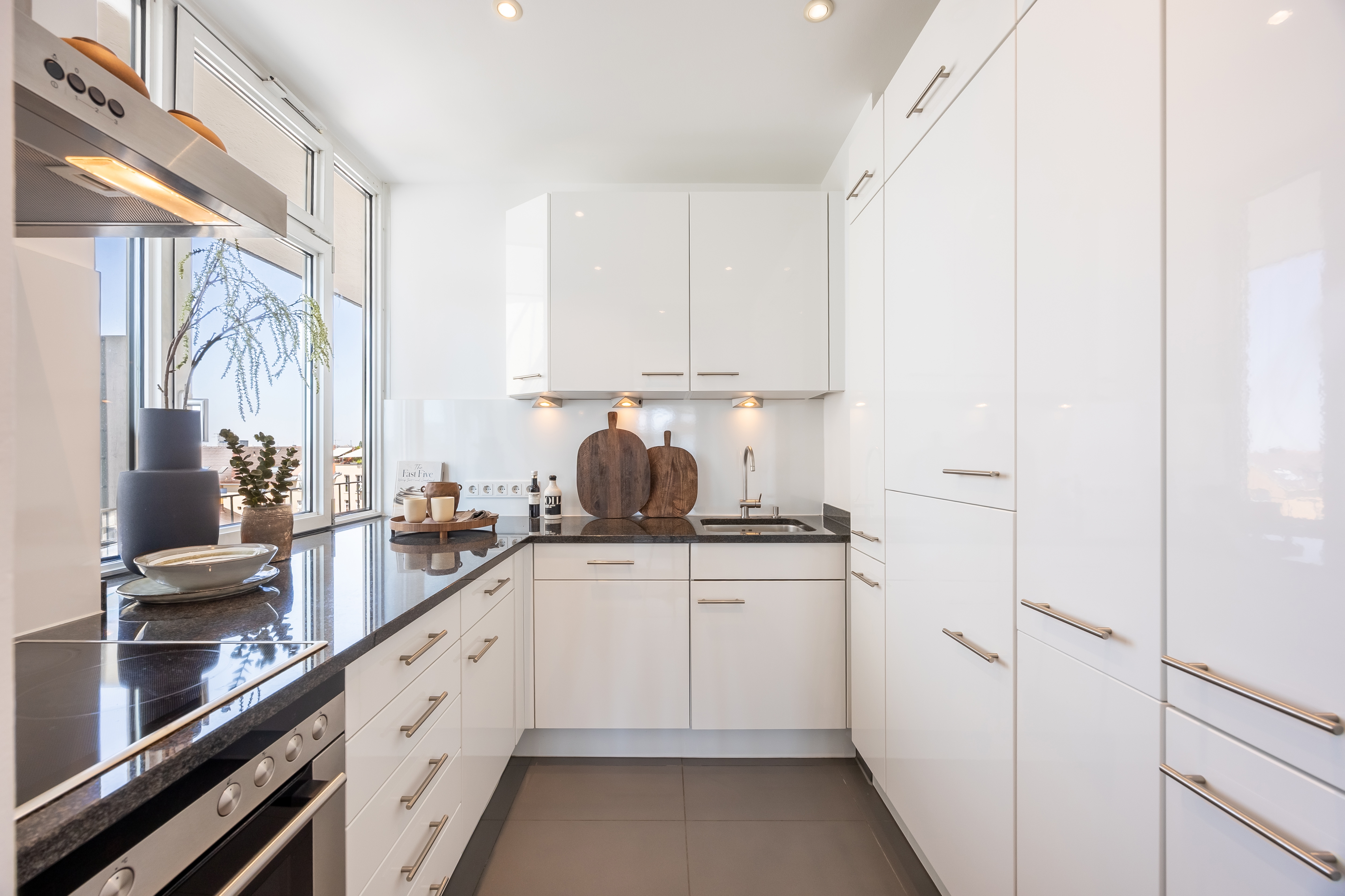 3 Bedroom Apartment/Flat's Image 4
