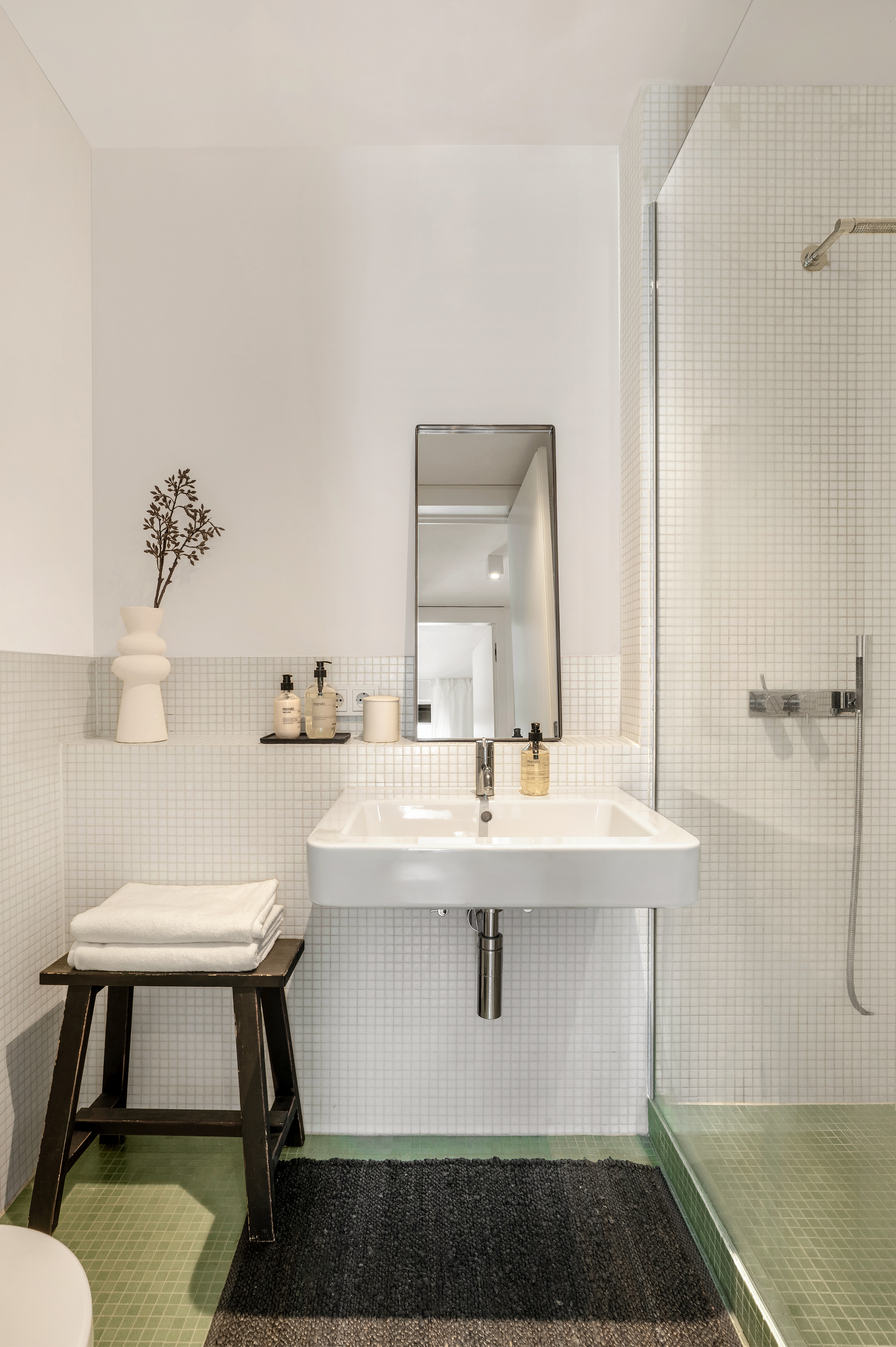 2 Bedroom Apartment/Flat's Image 5