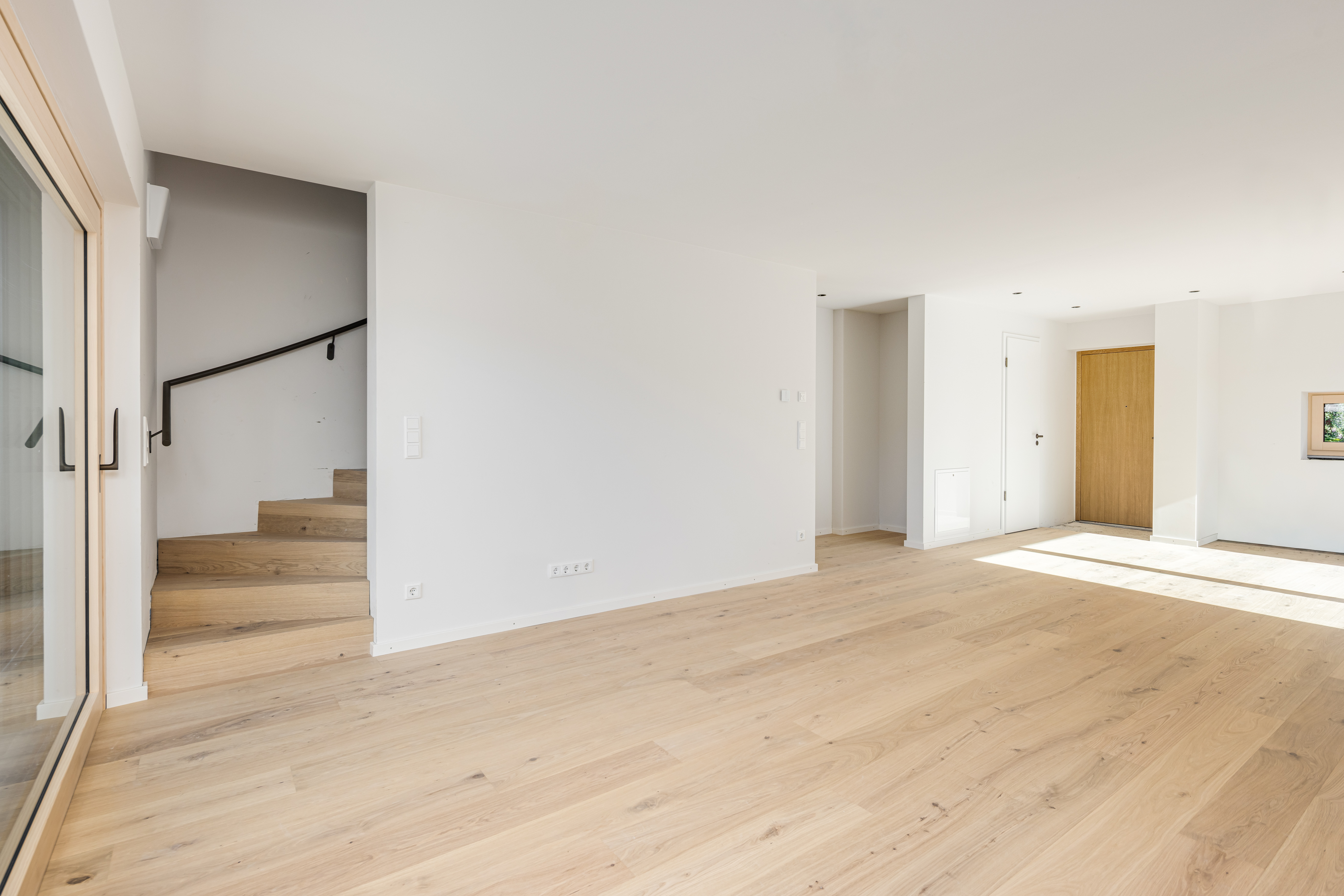 3 Bedroom Other's Image 5