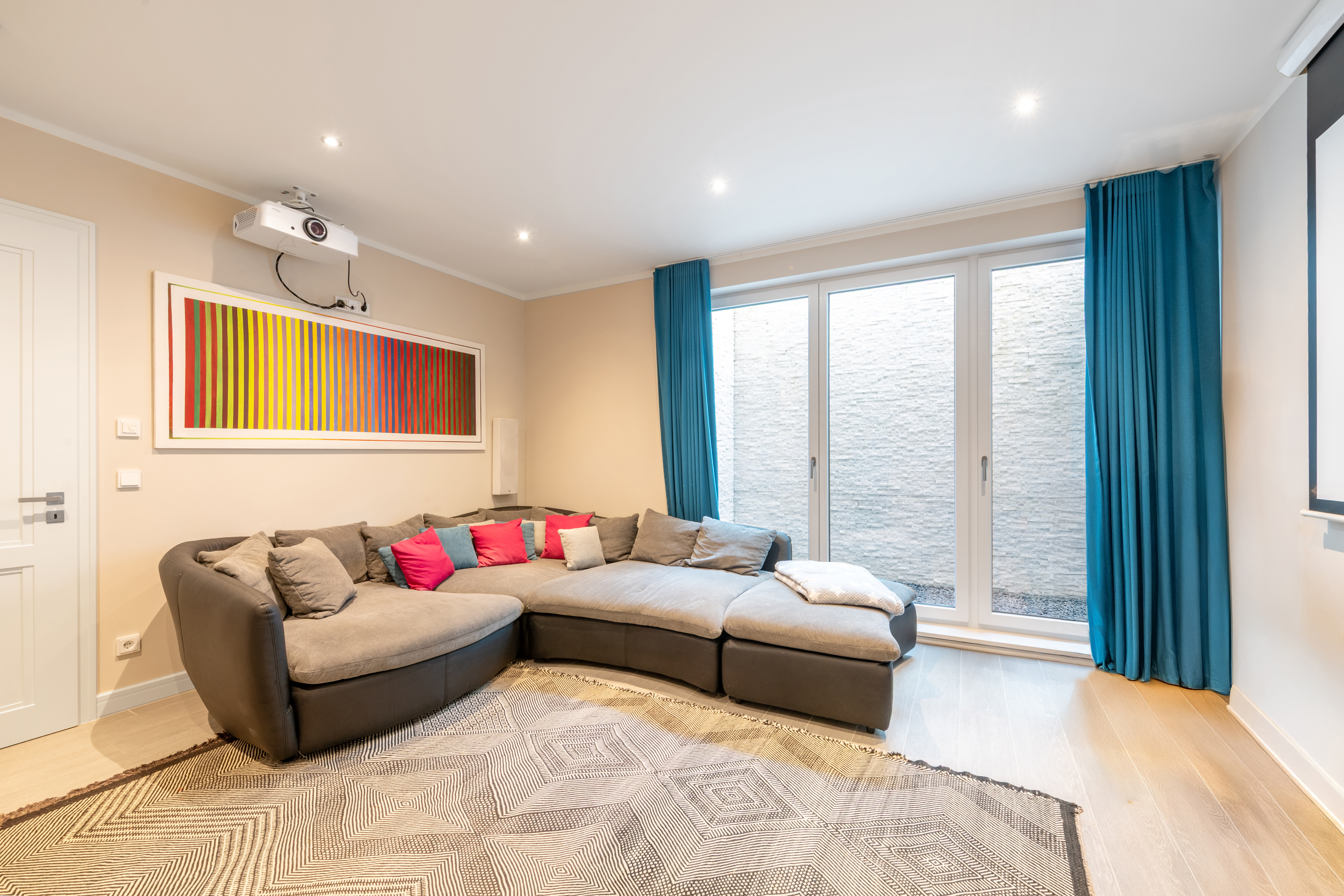 3 Bedroom Single Family Home/House's Image 5