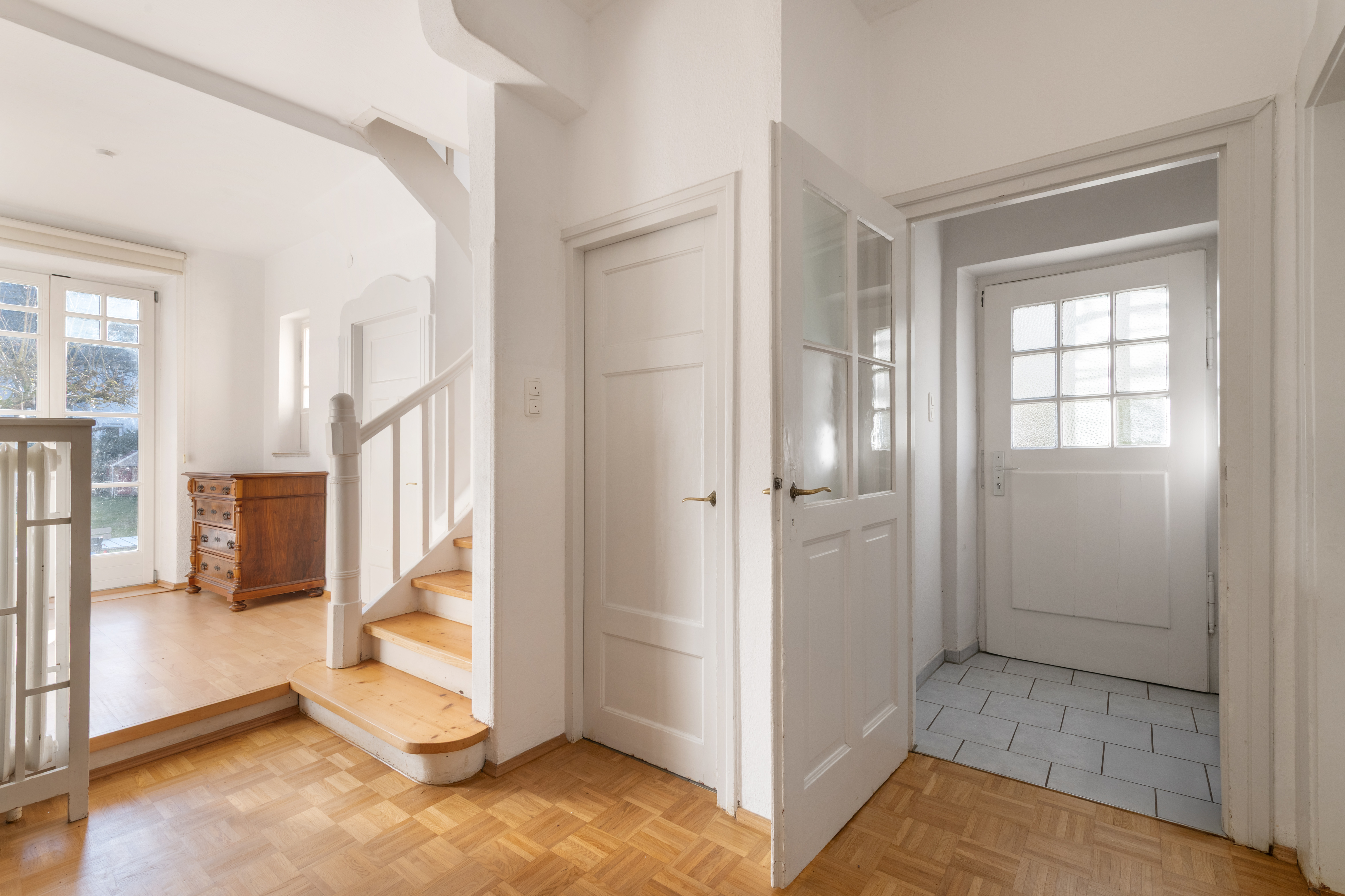 4 Bedroom Other's Image 4