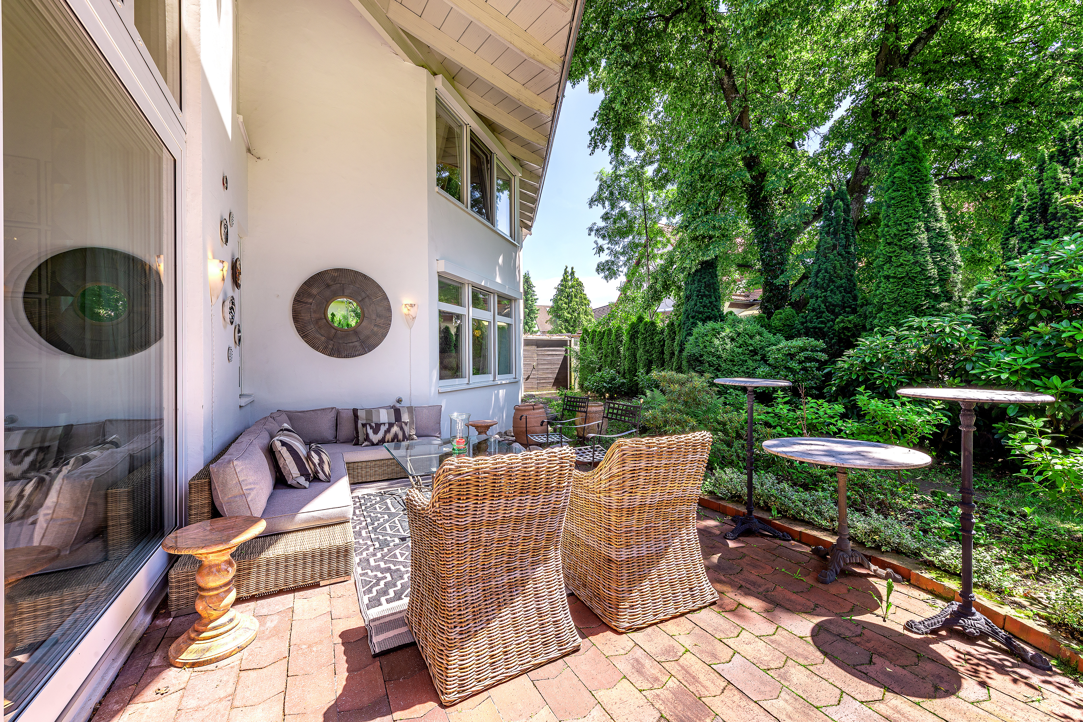 4 Bedroom Single Family Home/House's Image 9