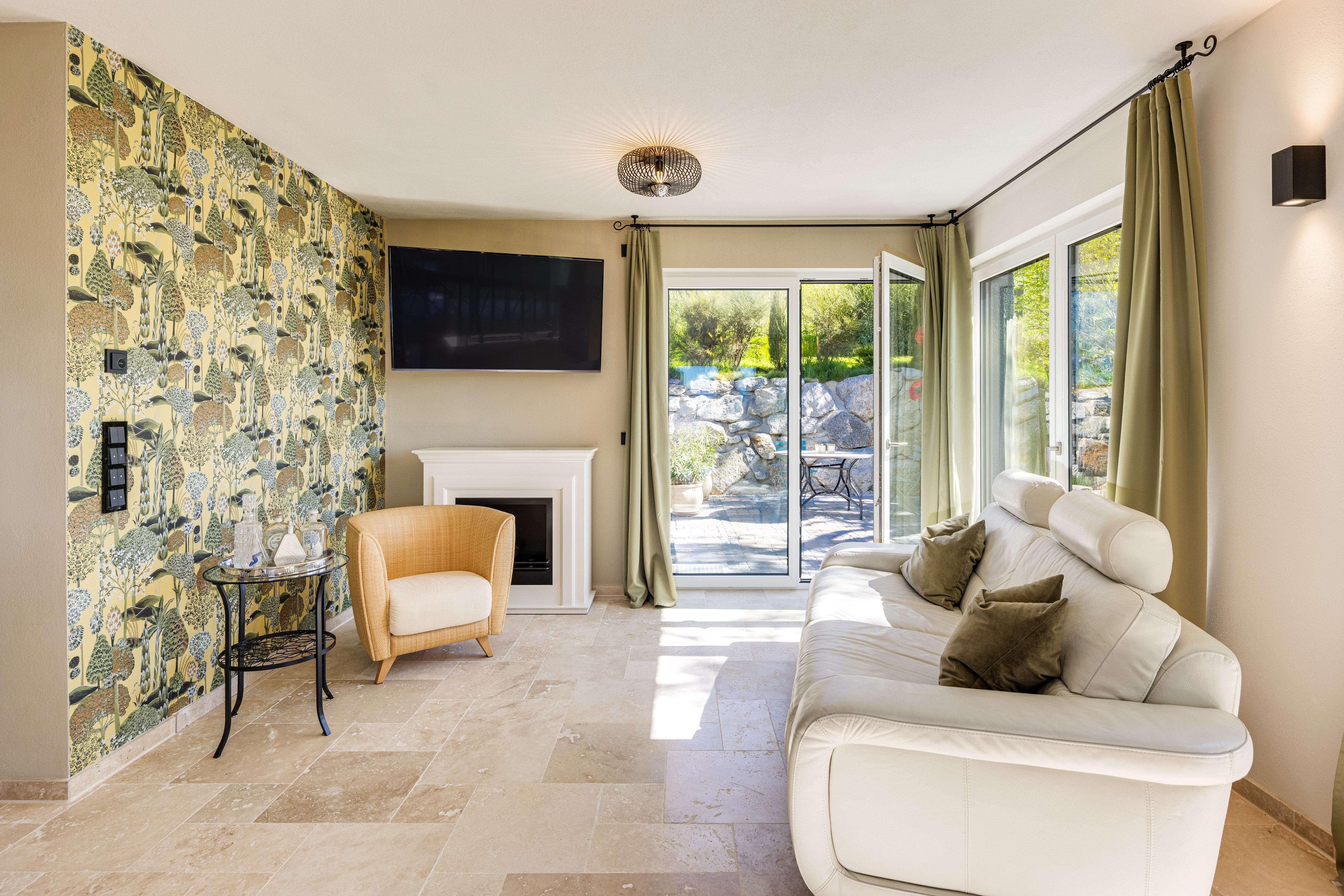 3 Bedroom Single Family Home/House's Image 5