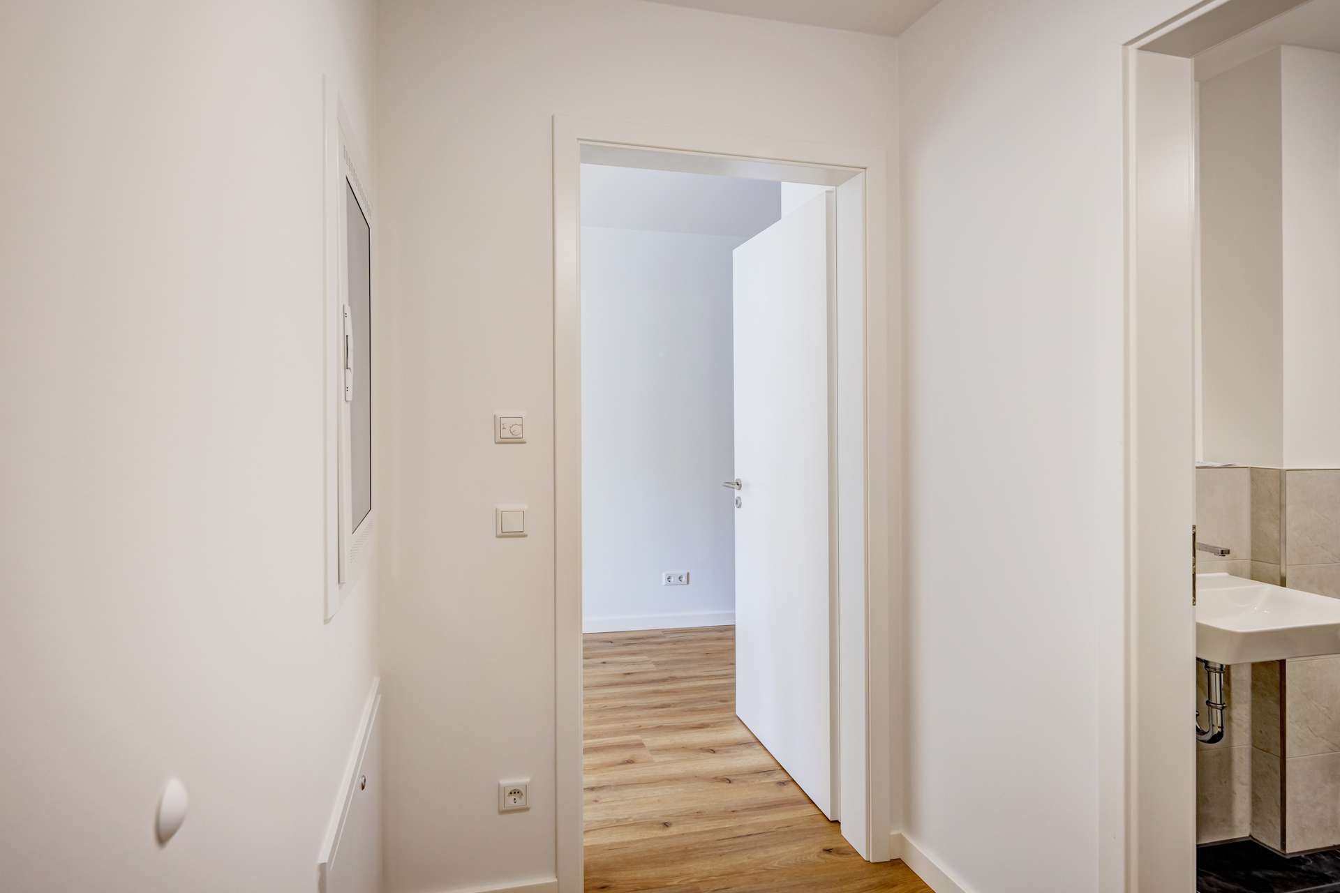 Neubau-Apartment bezugsfertig und provisonsfrei - Bild 6
