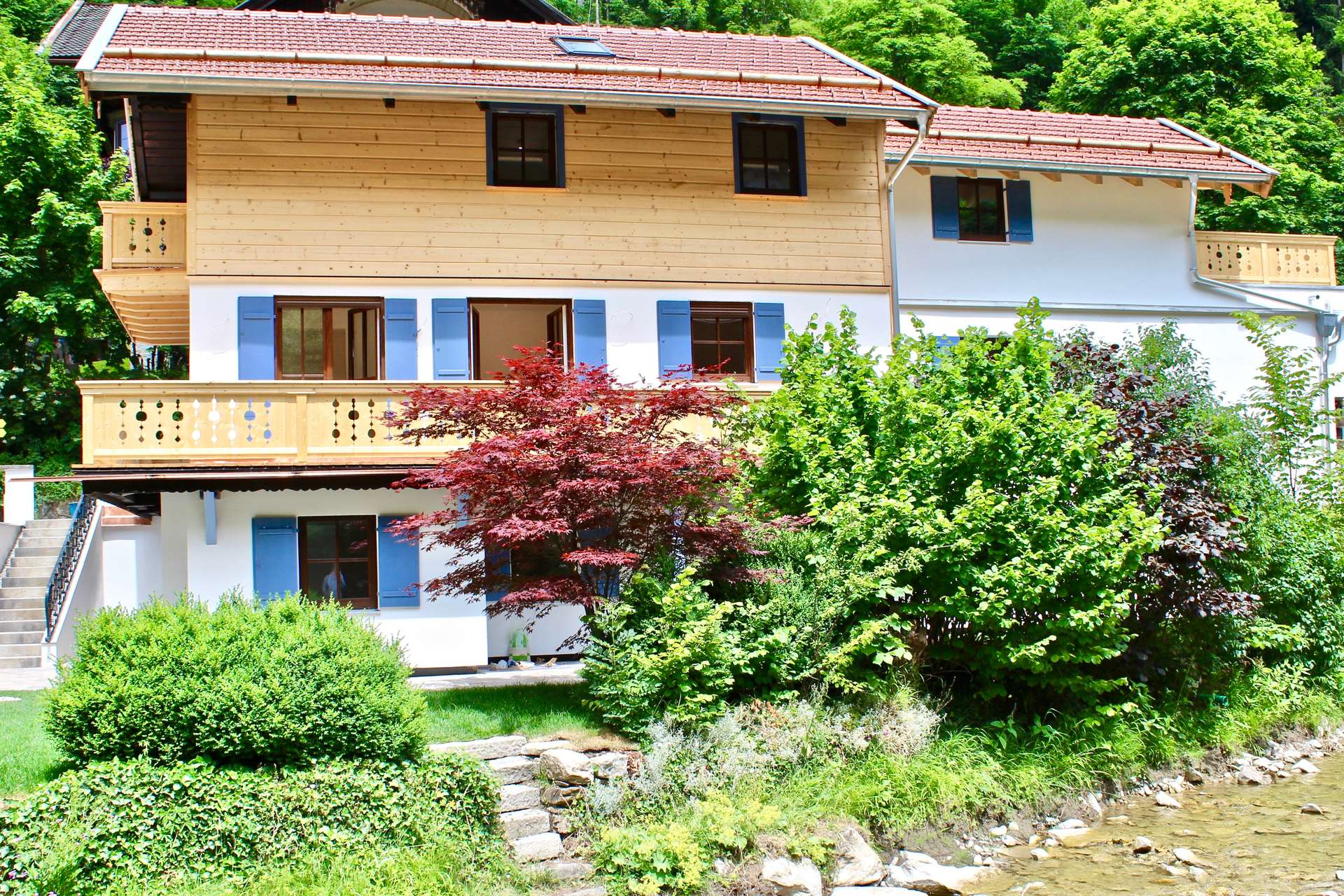 Moderne Gartenwohnung im bayrischen Stil - Bild 3