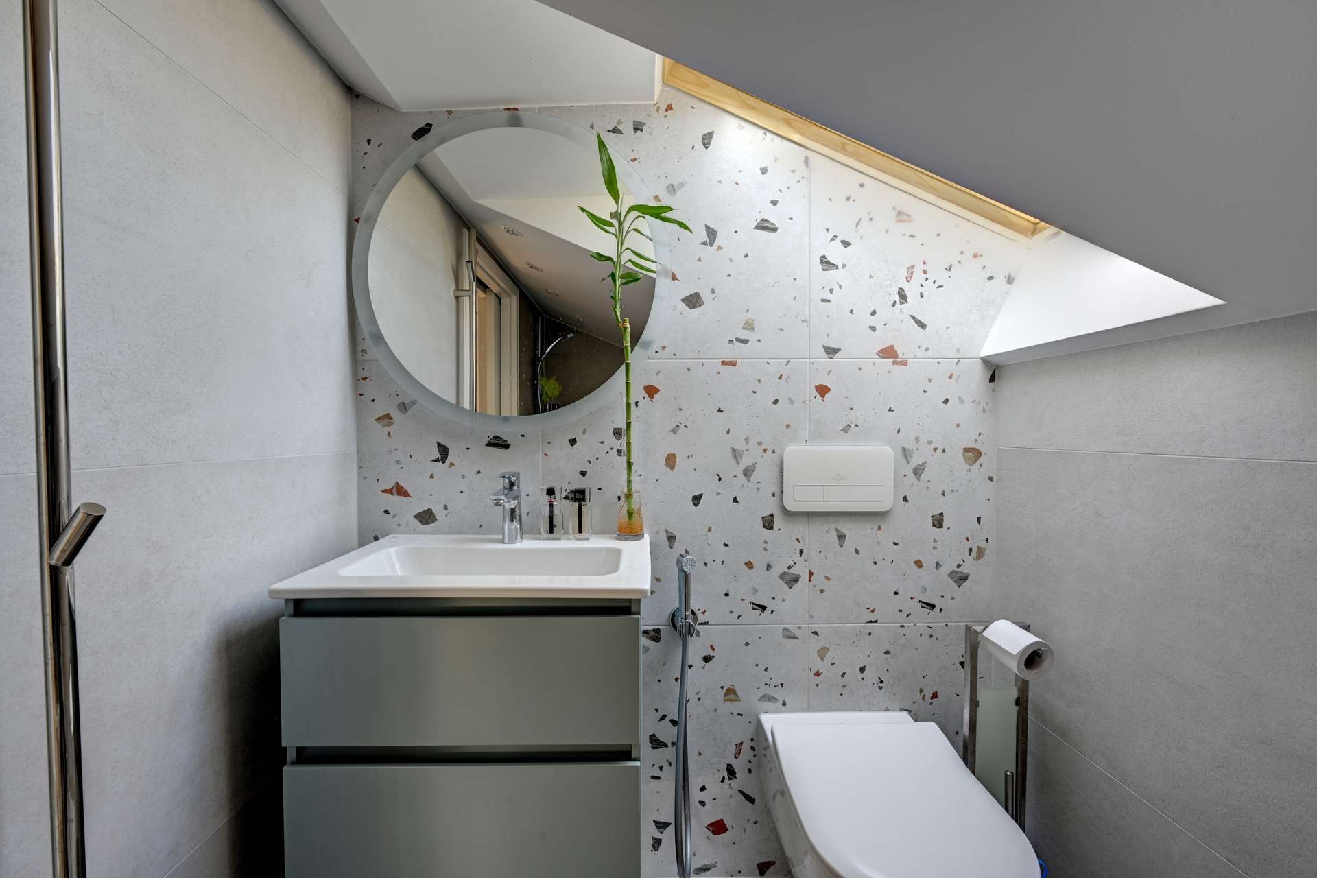 Modernes Zuhause mit offenem Kamin in Grünwald - Bild 13