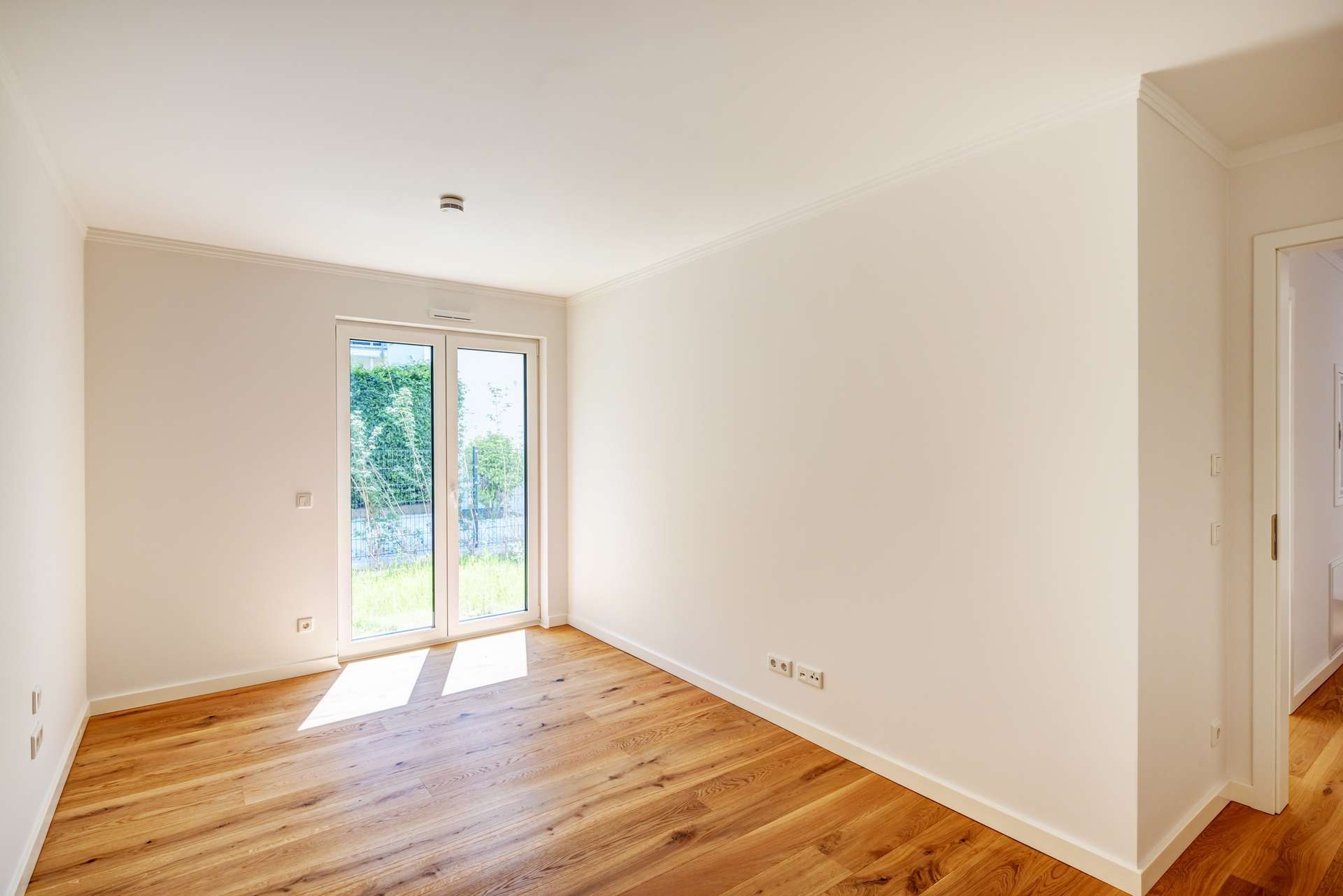 Gartenwohnung auf zwei Ebenen zum Erstbezug in München - Pasing - Bild 3