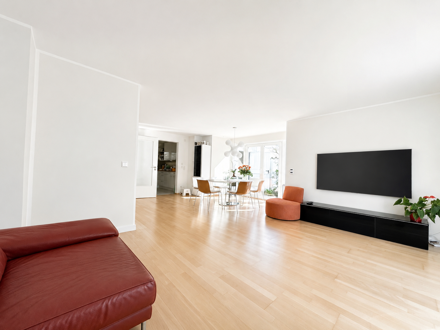 Familienfreundliche DHH in beliebter Lage - Bild 2