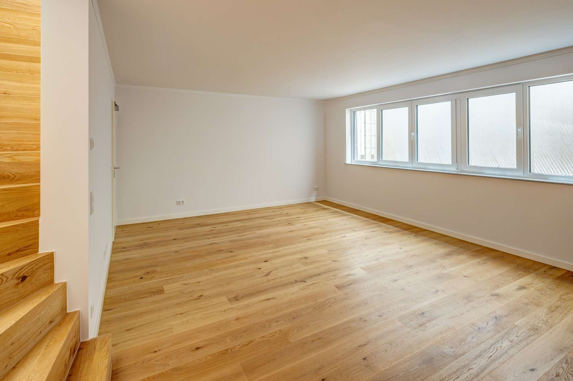 Gartenwohnung auf zwei Ebenen zum Erstbezug in München - Pasing - Bild 7