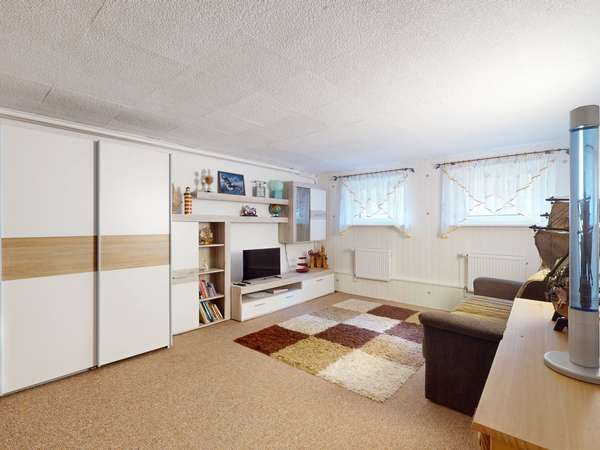 Wohnzimmer UG