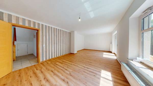 Wohnzimmer - Hauptwohnung