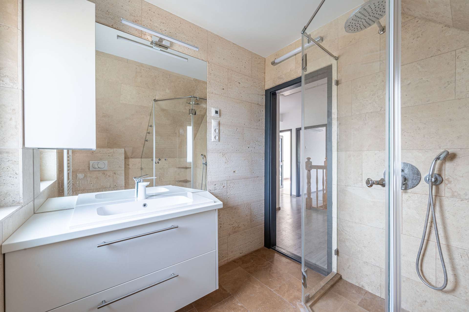 3 room Lakás For Eladó in Budapest, - 25