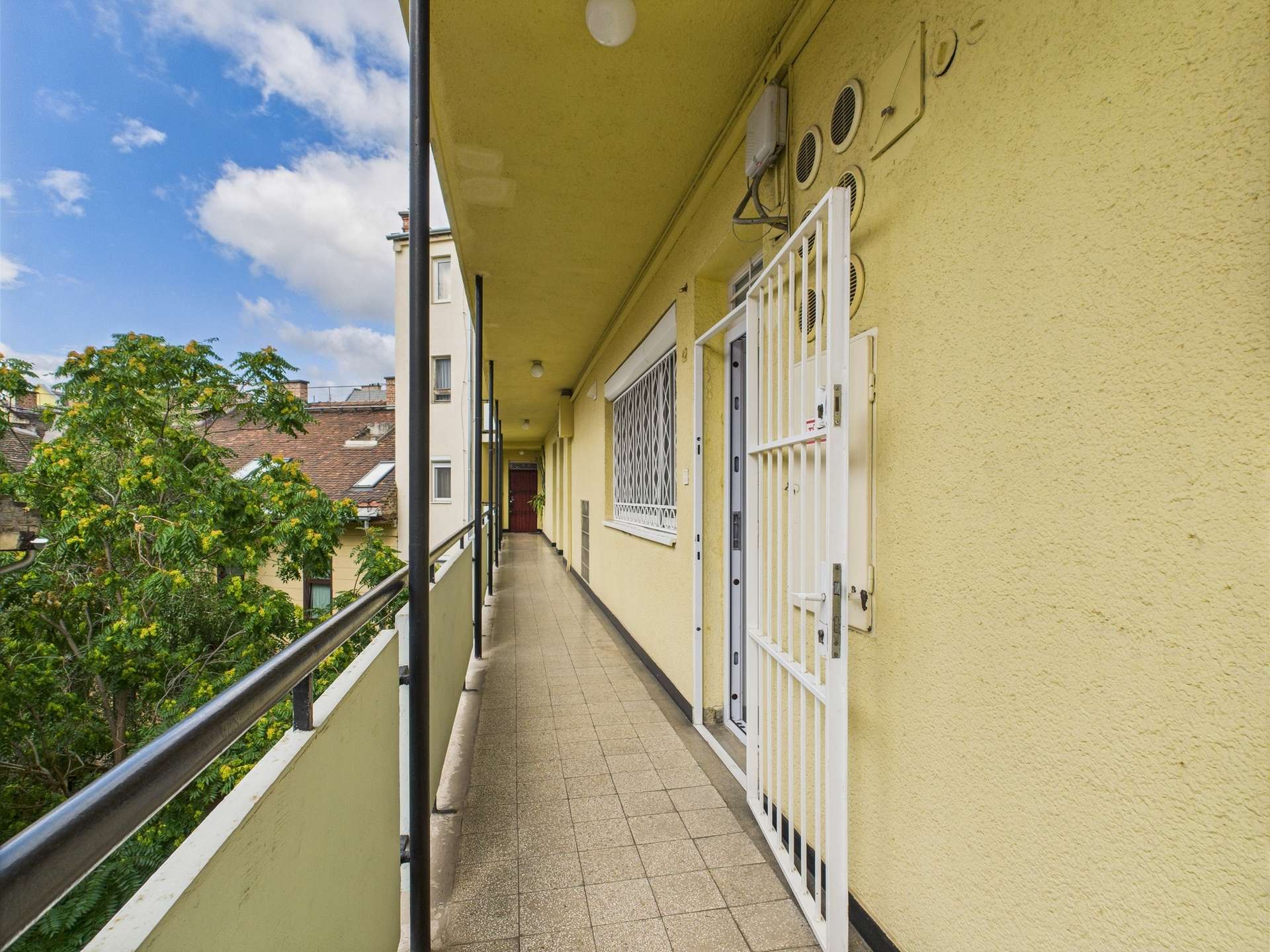 1 room Lakás For Eladó in Budapest, - 37