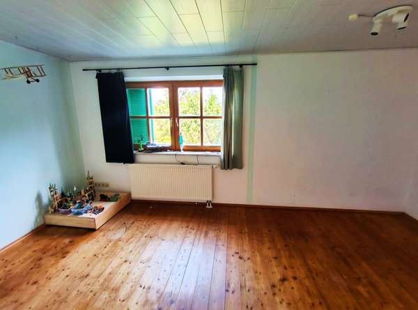 Zimmer UG 02