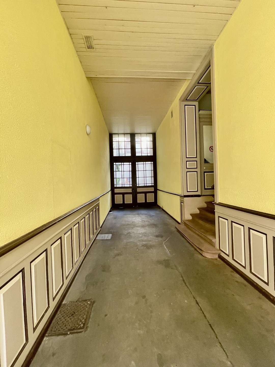JUNG VON HAUS