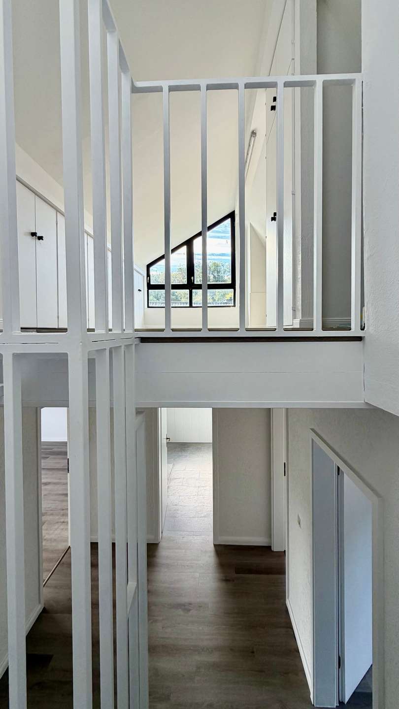 Treppenhaus 1.OG/Studio