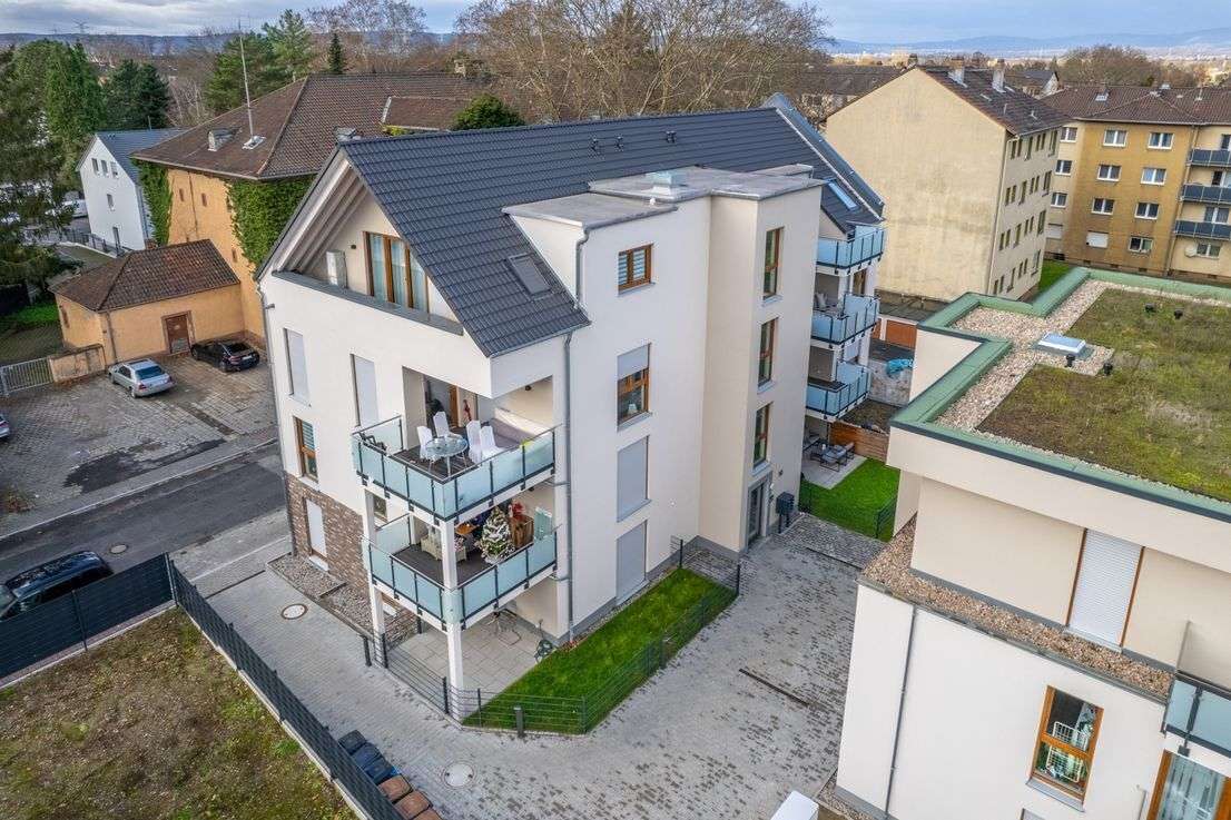 JUNG VON HAUS