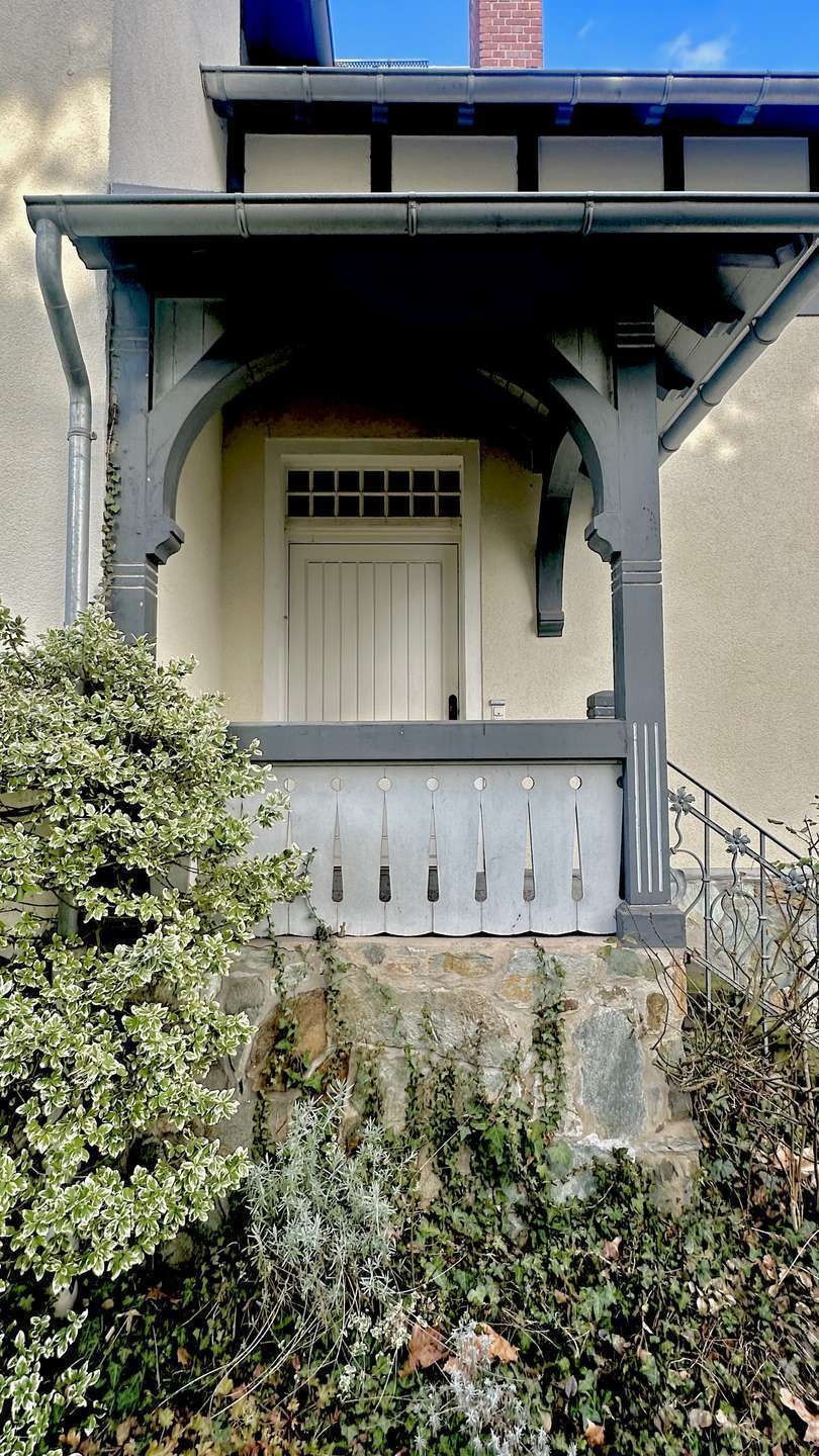 JUNG VON HAUS