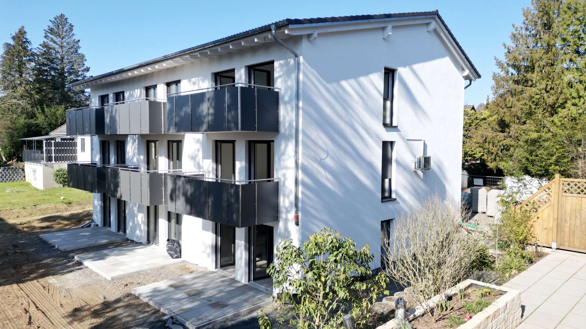 Gartenseite Hausansicht