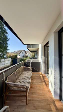 Balkon EG