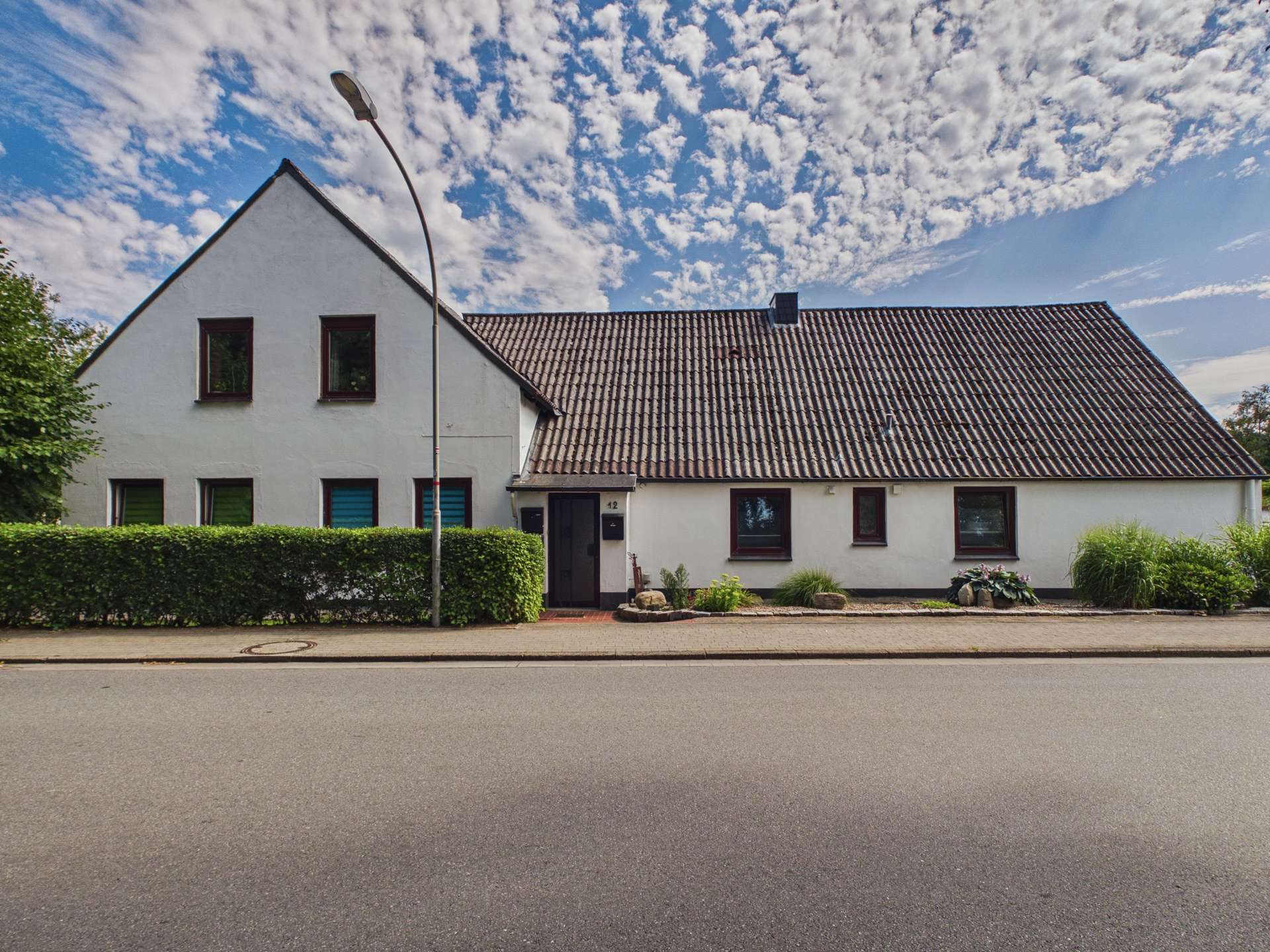 Faktor 14,2: Vermietetes MFH mit Entwicklungspotenzial nahe Schleswig