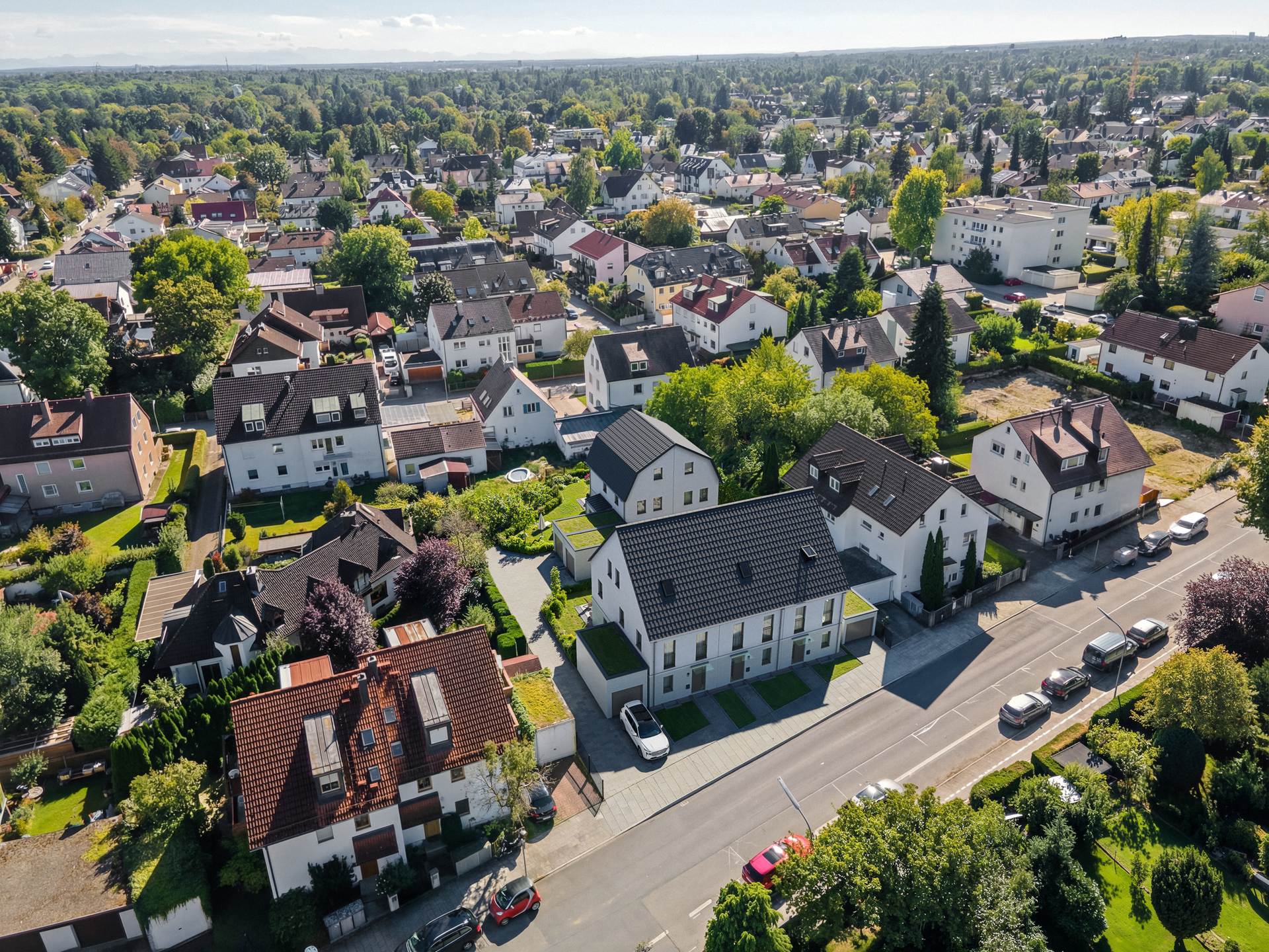 Erstbezug: Reiheneckhaus in München-Untermenzing mit Süd-Ost-Ausrichtung