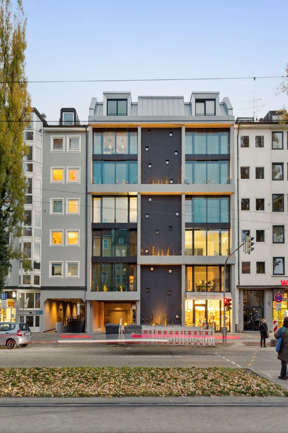 Erstvermietung: Urbane Büroräume im Westend mit idealer Verkehrsanbindung