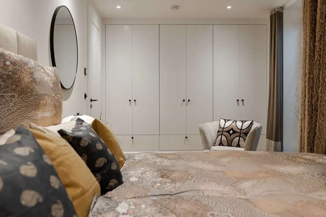 Schlafzimmer UG