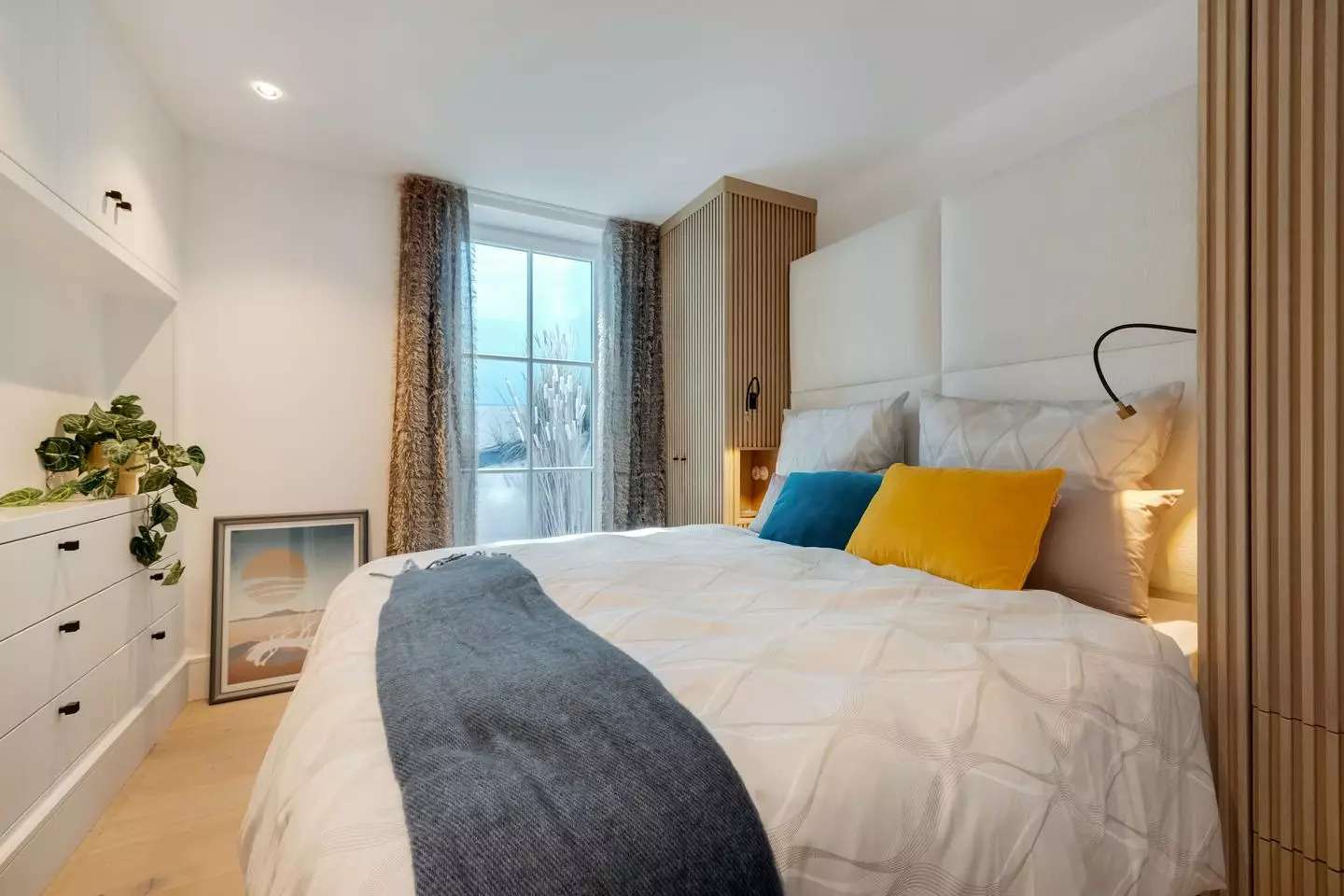 Schlafzimmer UG