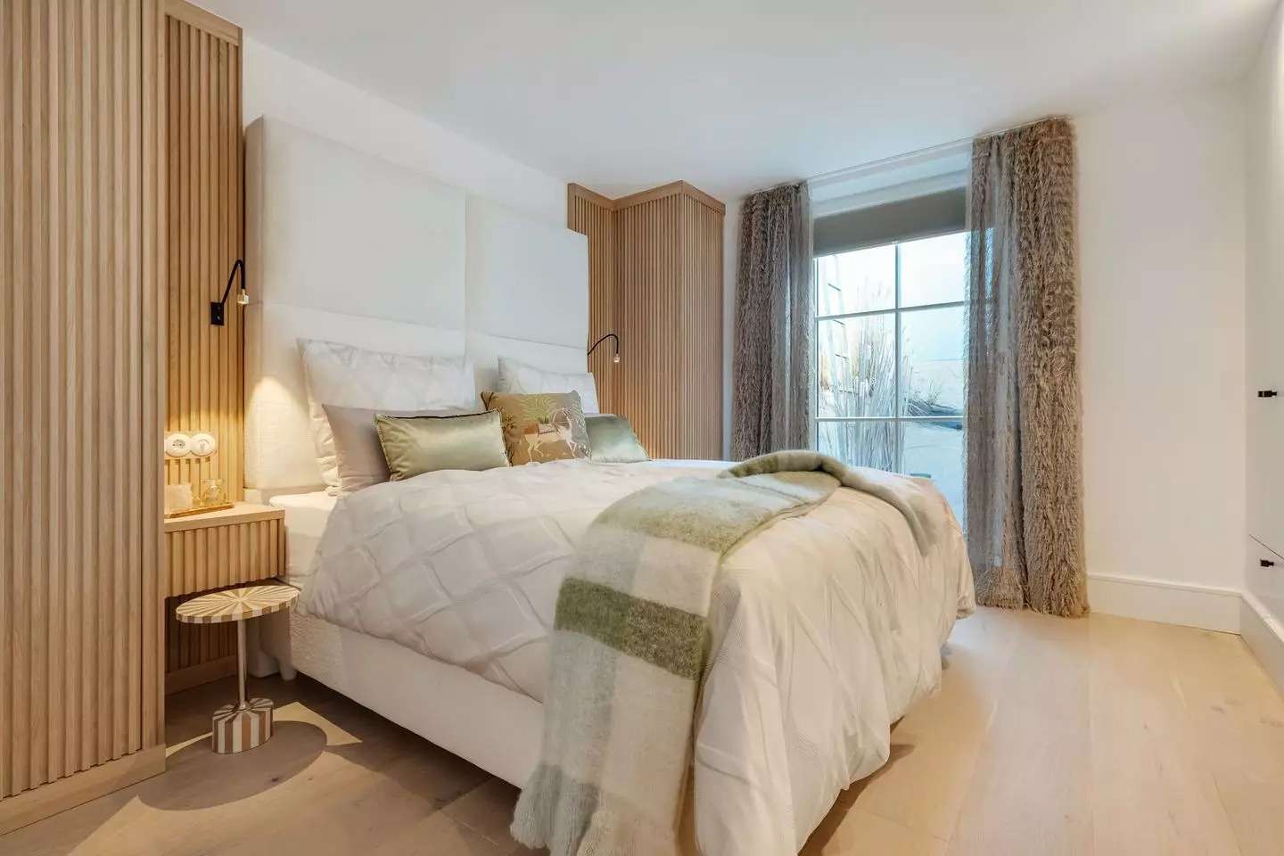 Schlafzimmer UG