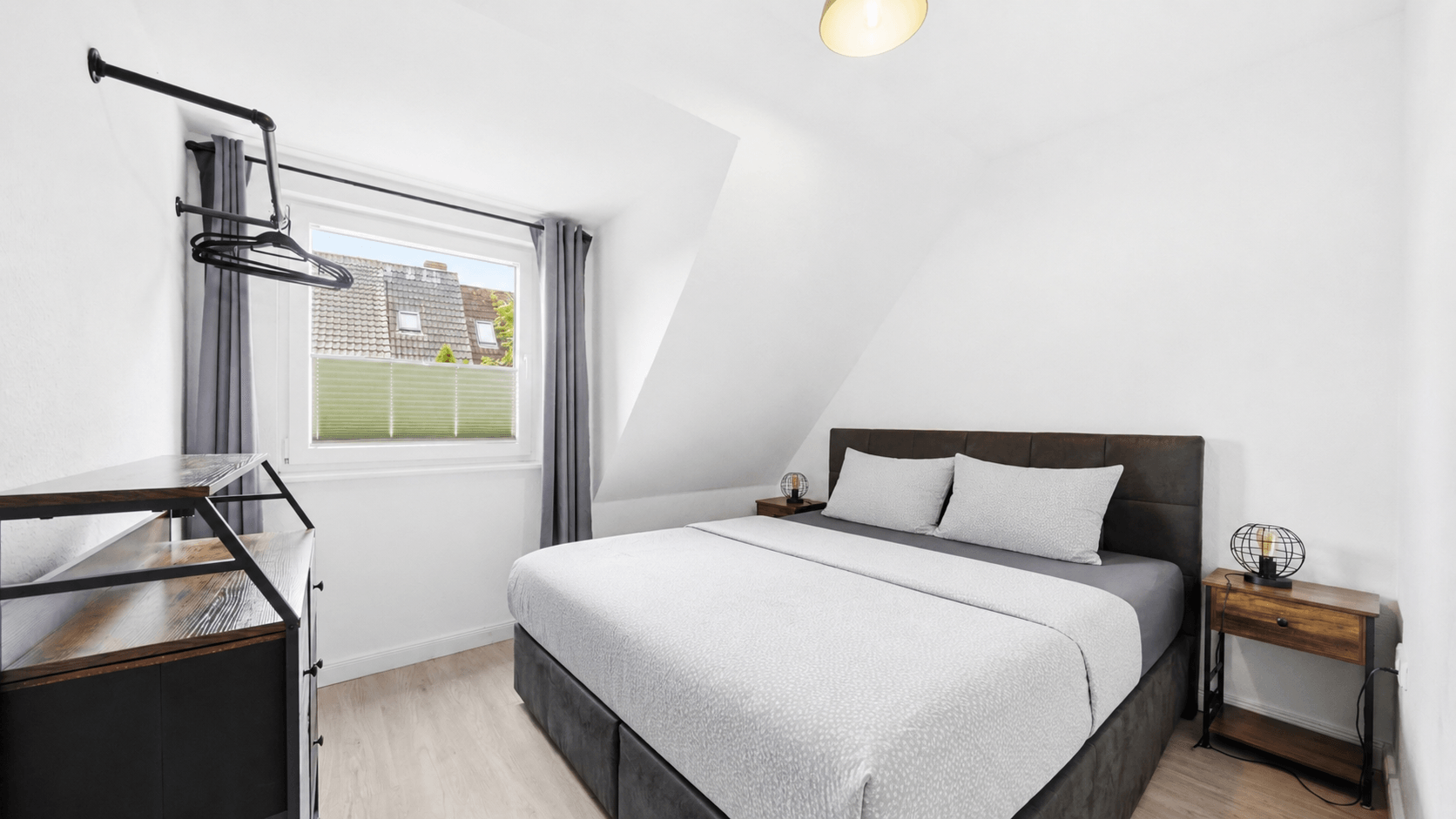 Schlafzimmer OG
