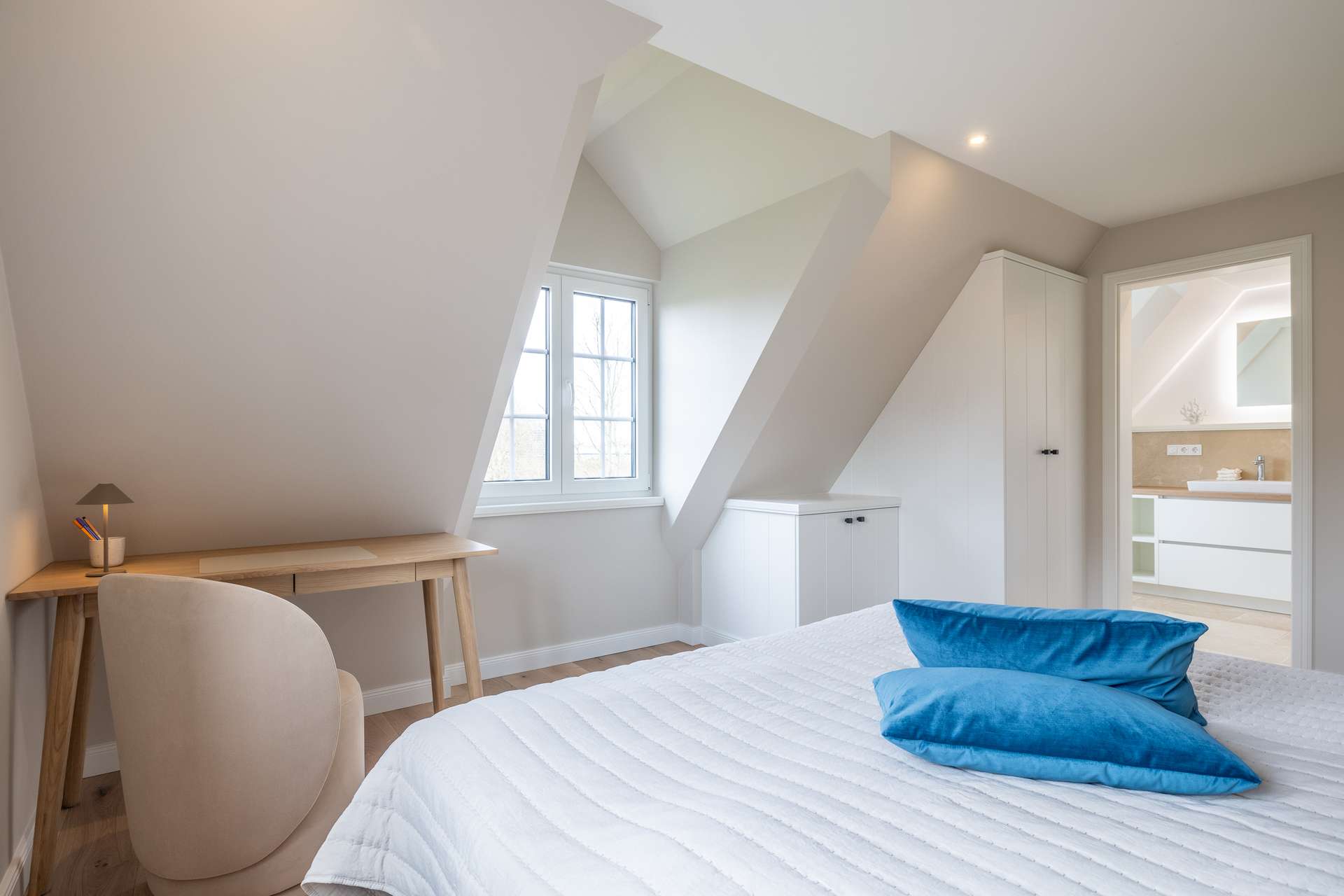 Neubau-Doppelhaushälften mit sonnigen Gärten in Tinnum
