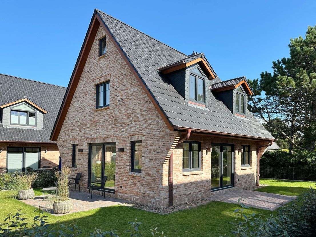 Charmantes Neubau-Einzelhaus mit Südwest-Garten