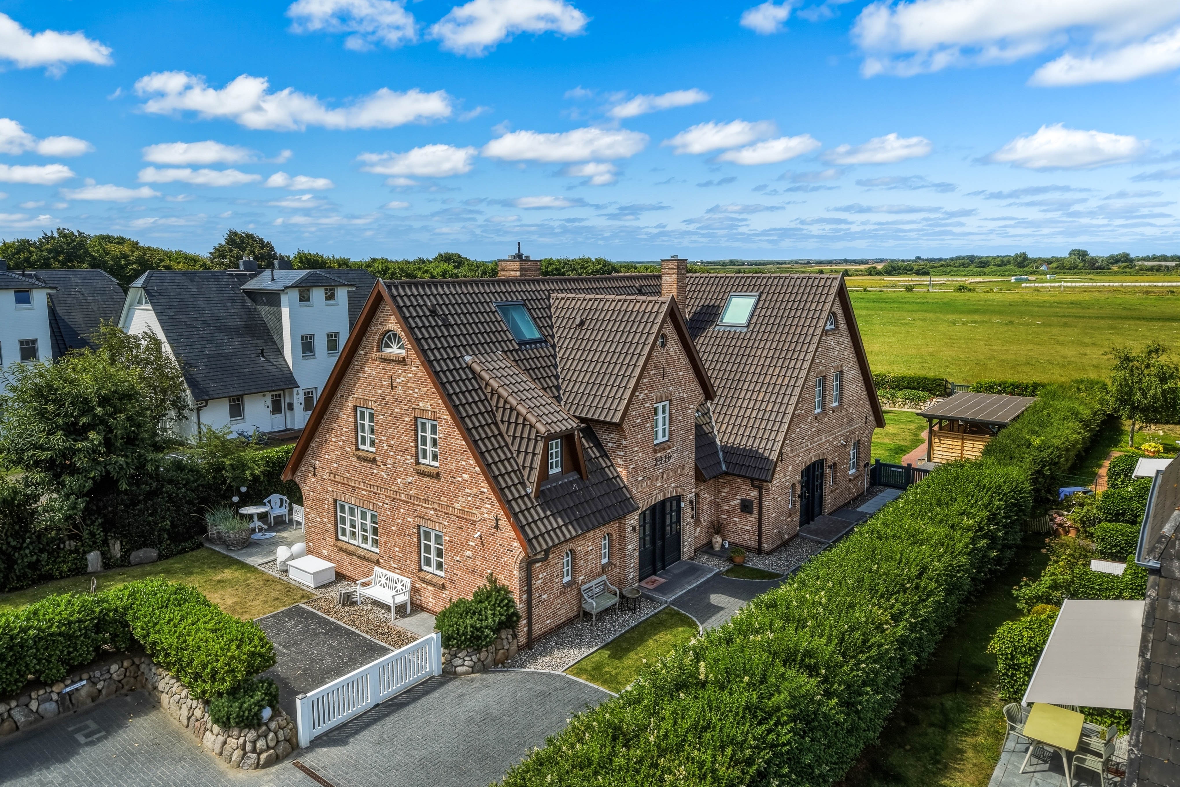 Friesenhaus in versteckter Lage mit Wiesenblick in Keitum - 1 Dauer- und 2 Ferieneinheiten