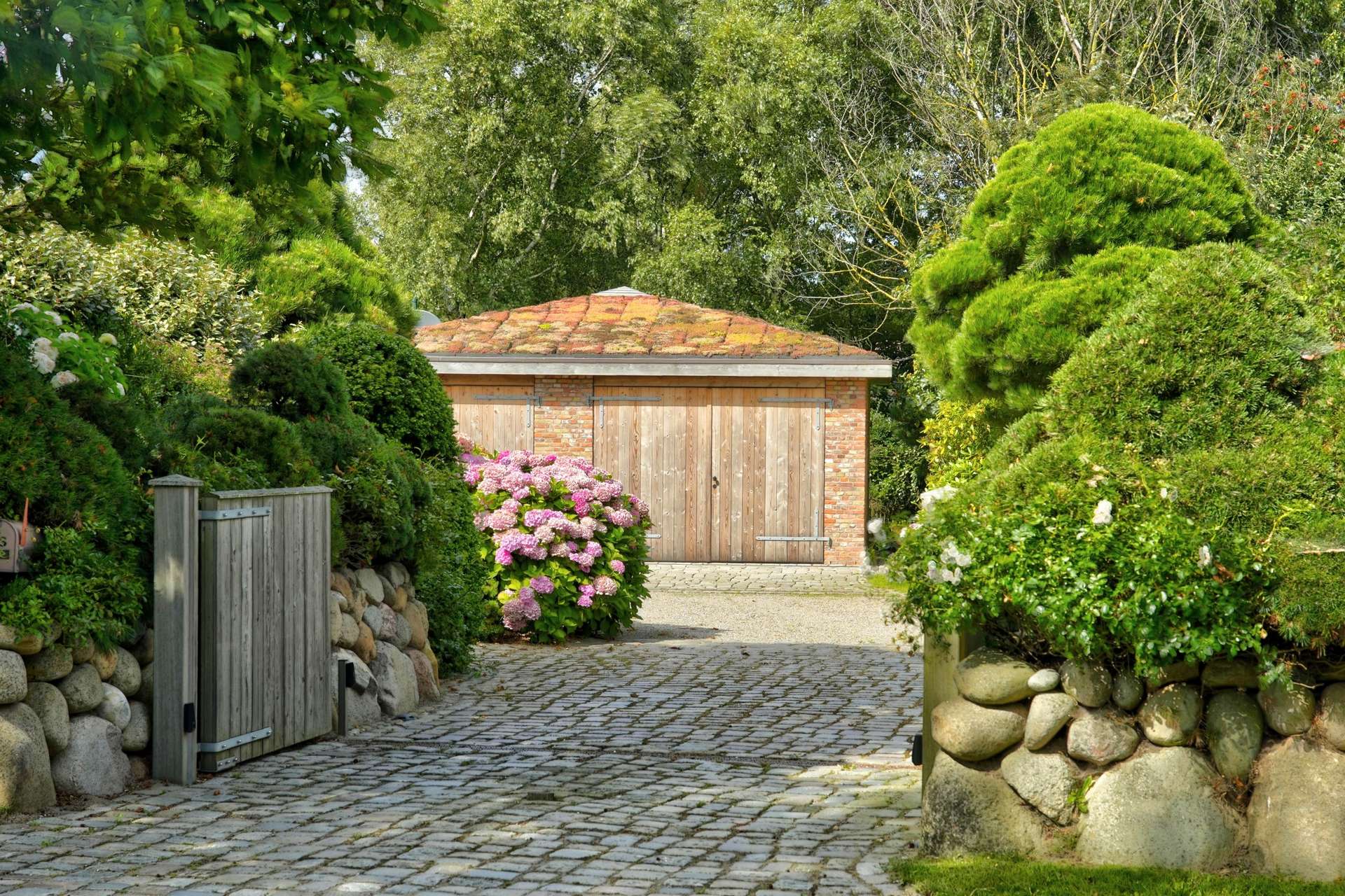 Garage