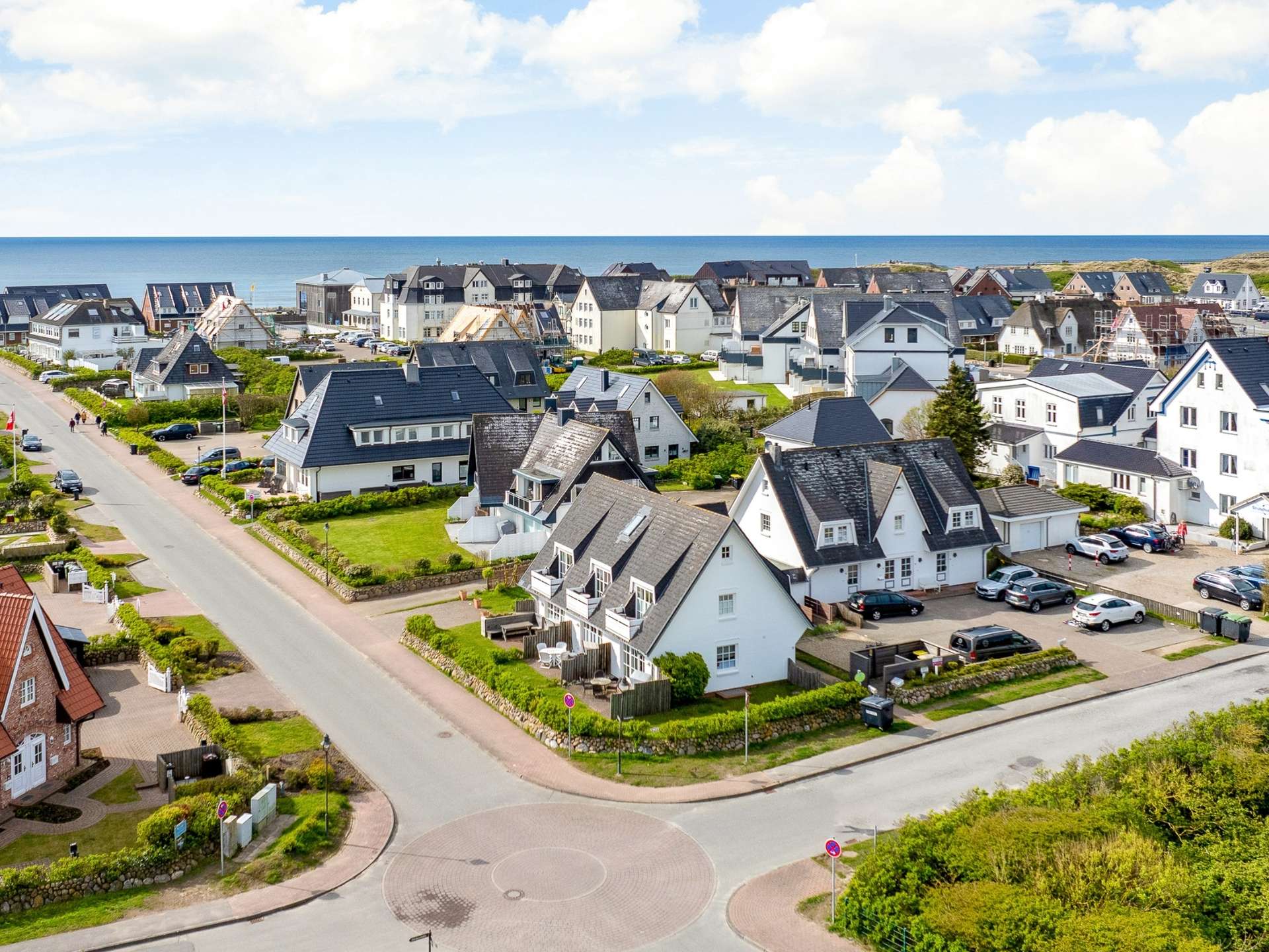 Stilvolle Dachgeschosswohnung nahe am Strand in Wenningstedt