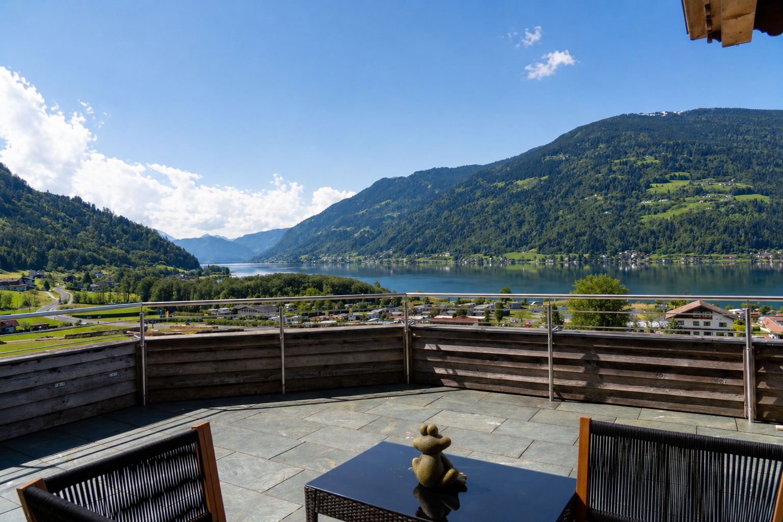 Sehenswertes Landhaus mit Panoramablick auf den Ossiacher See — Bild 3