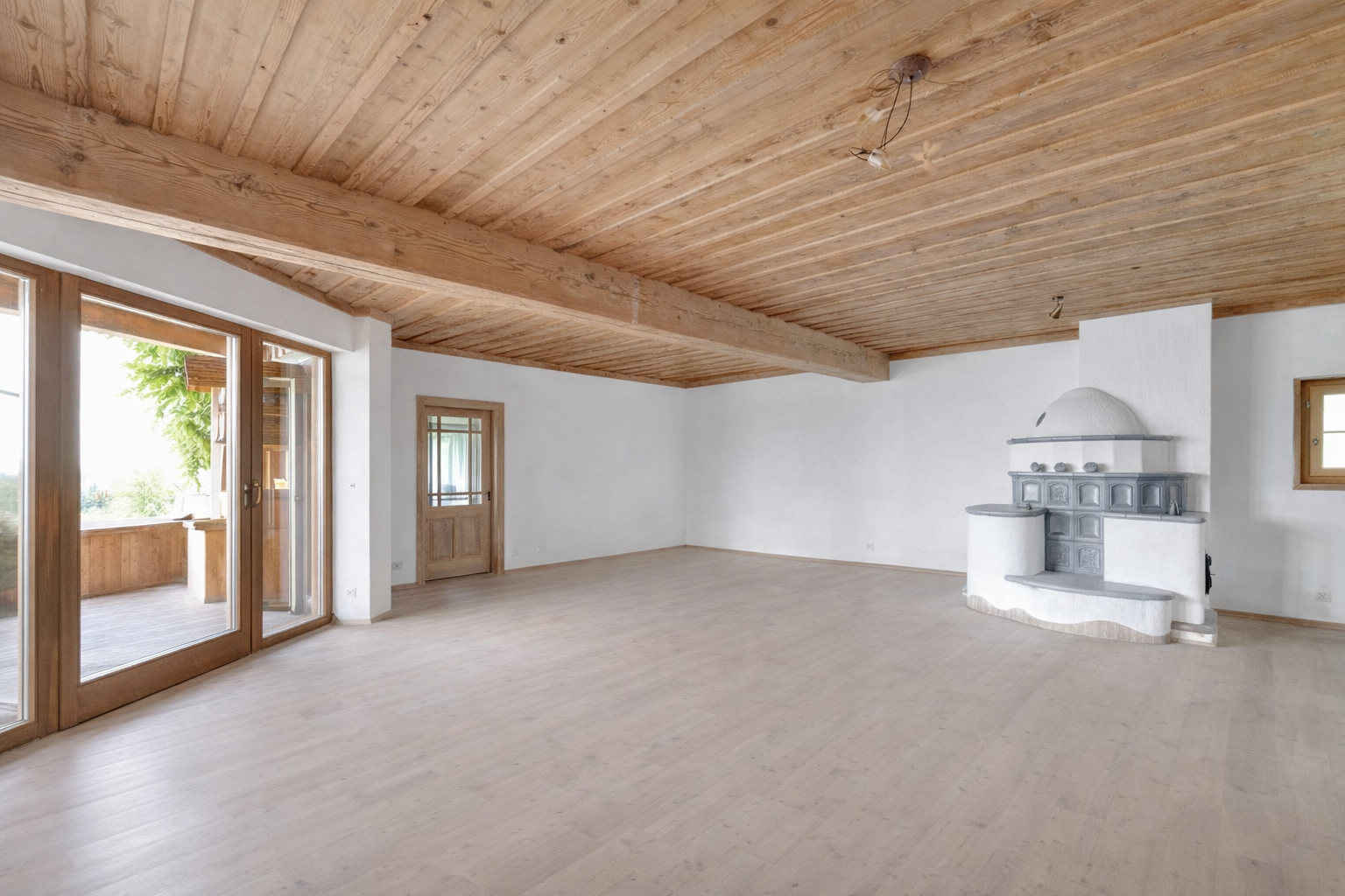 Stilvoller Landsitz mit Gästehaus auf großem Grundstück in idyllischer Wörthersee-Nähe — Bild 10
