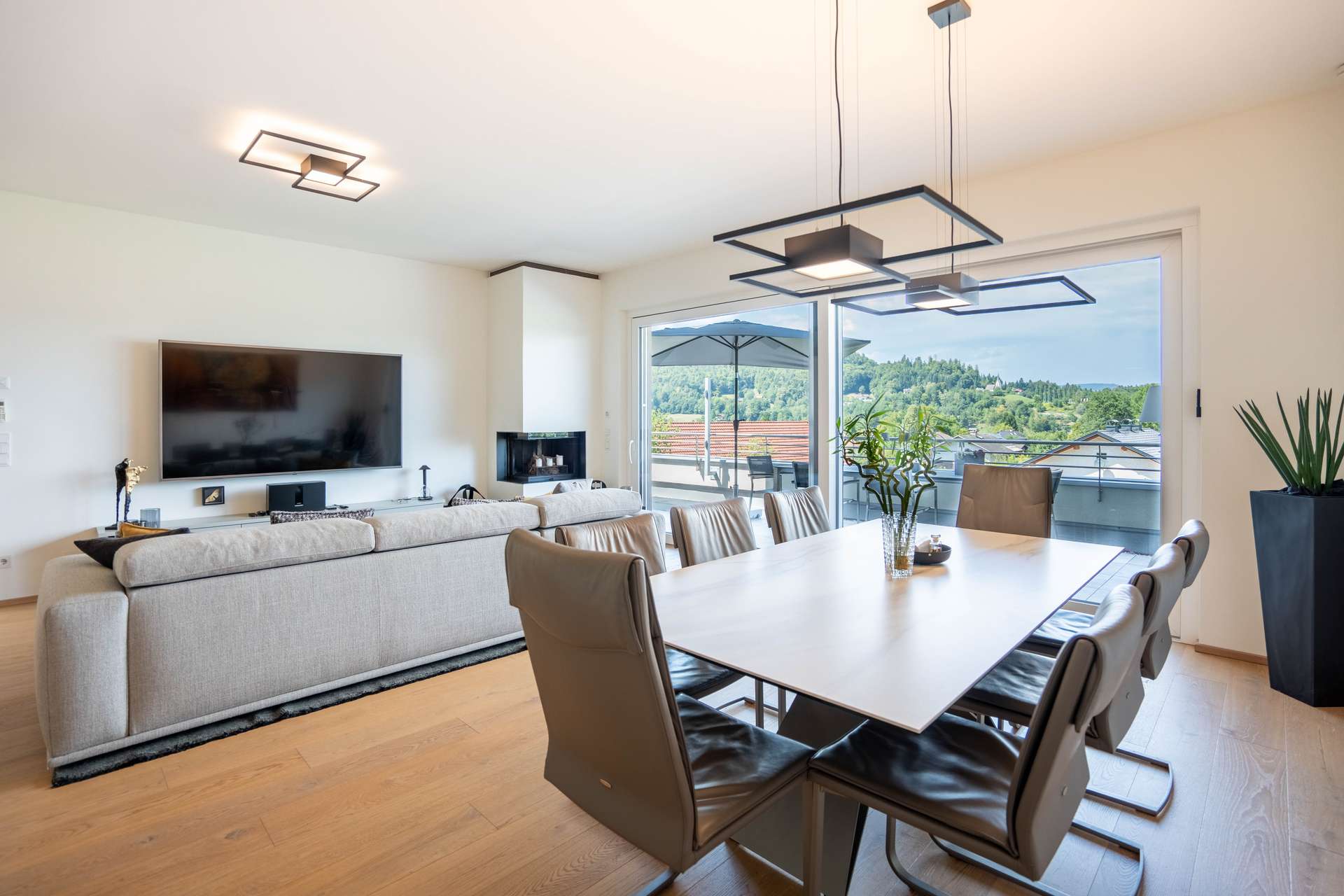 Penthouse-Juwel mit XXL-Dachterrasse und Seeblick — Bild 5