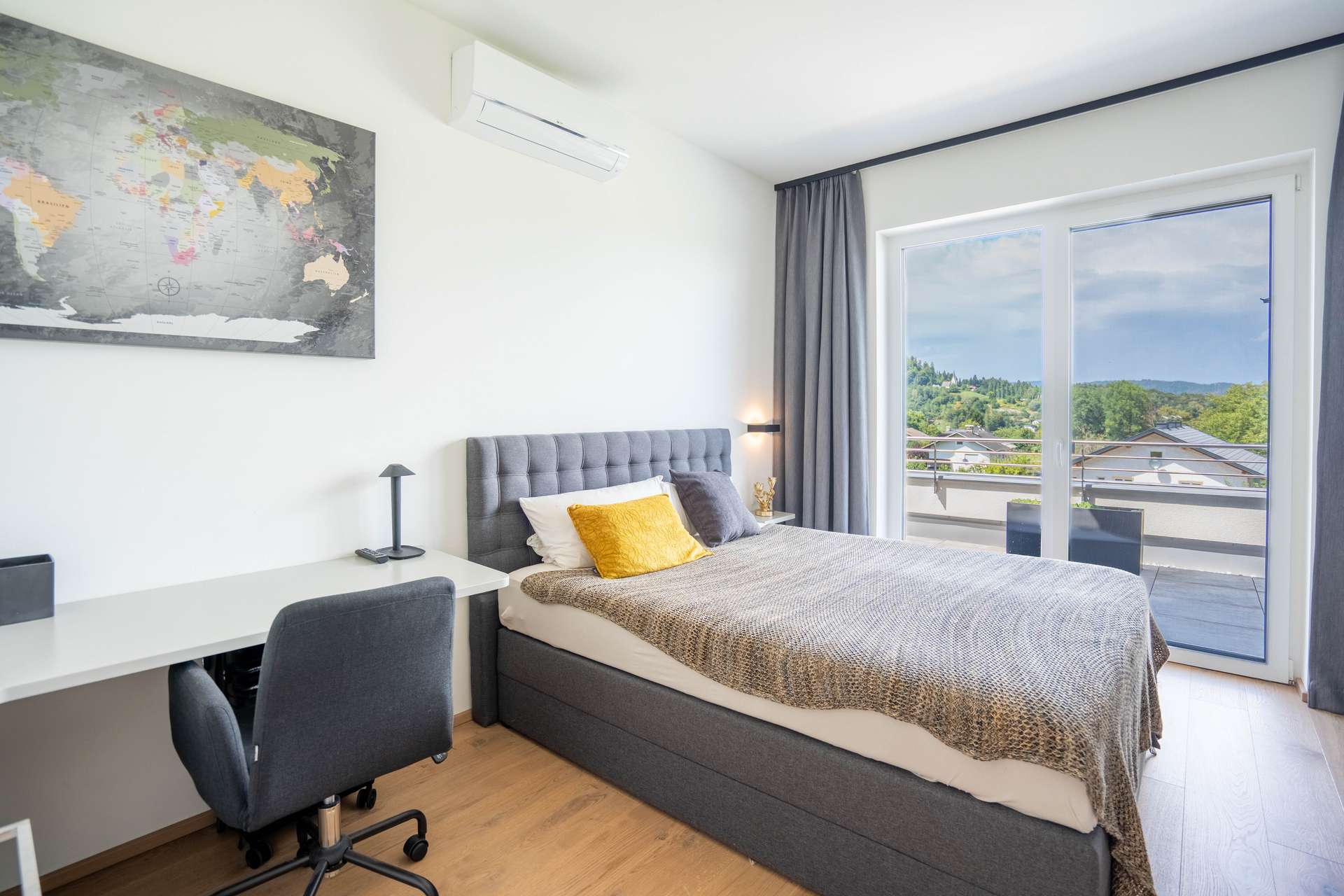 Penthouse-Juwel mit XXL-Dachterrasse und Seeblick — Bild 9