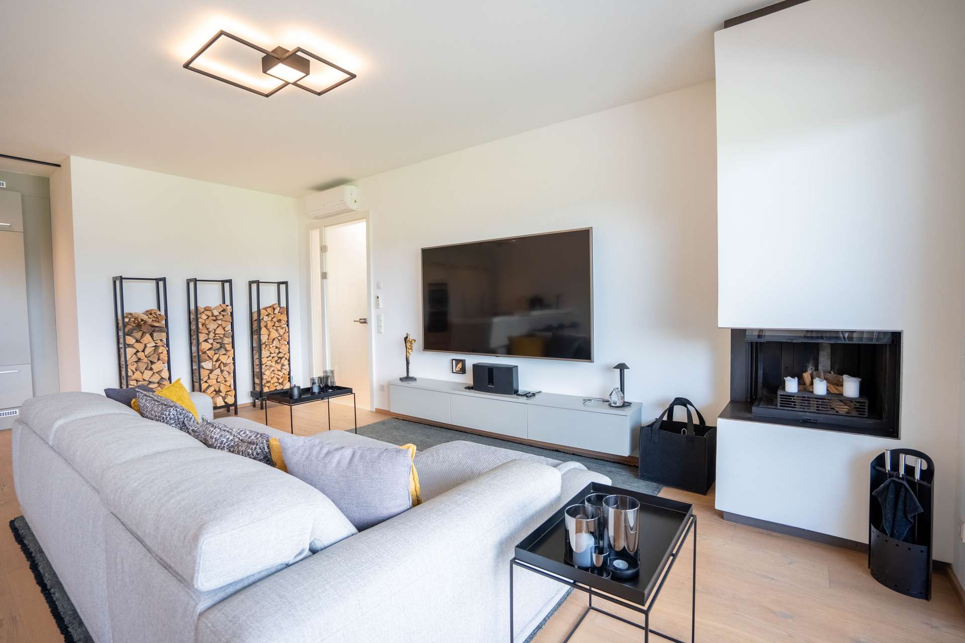 Penthouse-Juwel mit XXL-Dachterrasse und Seeblick — Bild 3