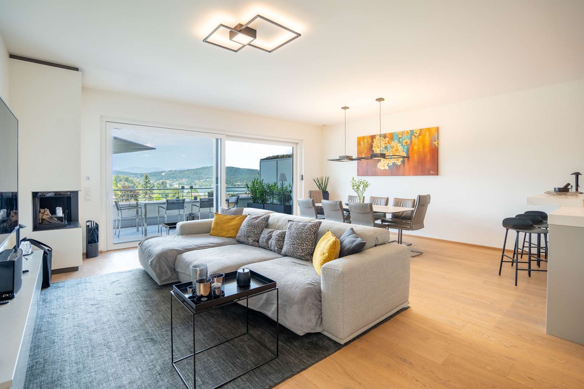 Penthouse-Juwel mit XXL-Dachterrasse und Seeblick