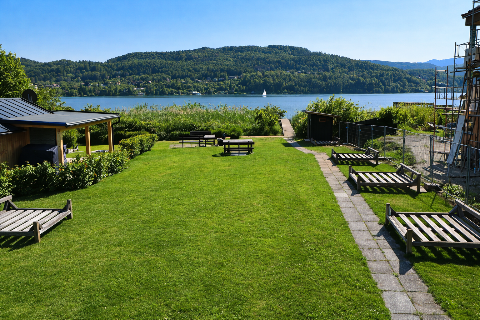 Sonniges Seegrundstück mit bestehendem Appartementhaus direkt am Wörthersee — Bild 2