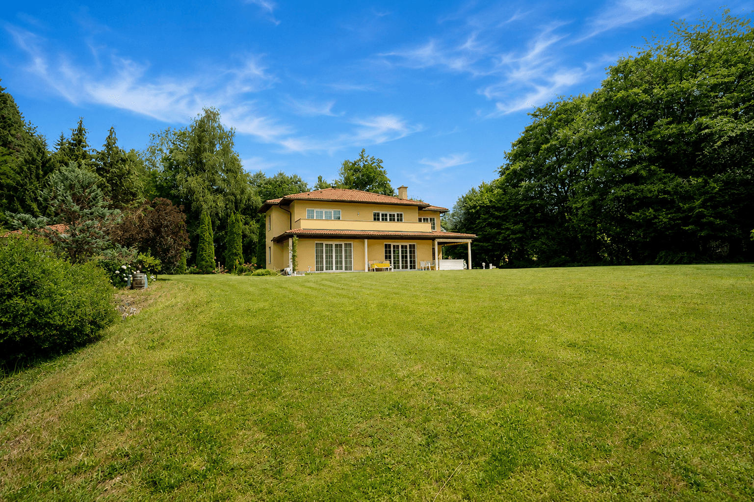 Mediterranes Wohnhaus im toskanischen Stil auf XXL-Grundstück in Schiefling am Wörthersee — Bild 3