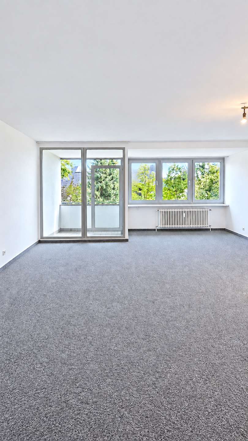 Büro- oder Praxisfläche mit Balkon in Berlin-Buckow
