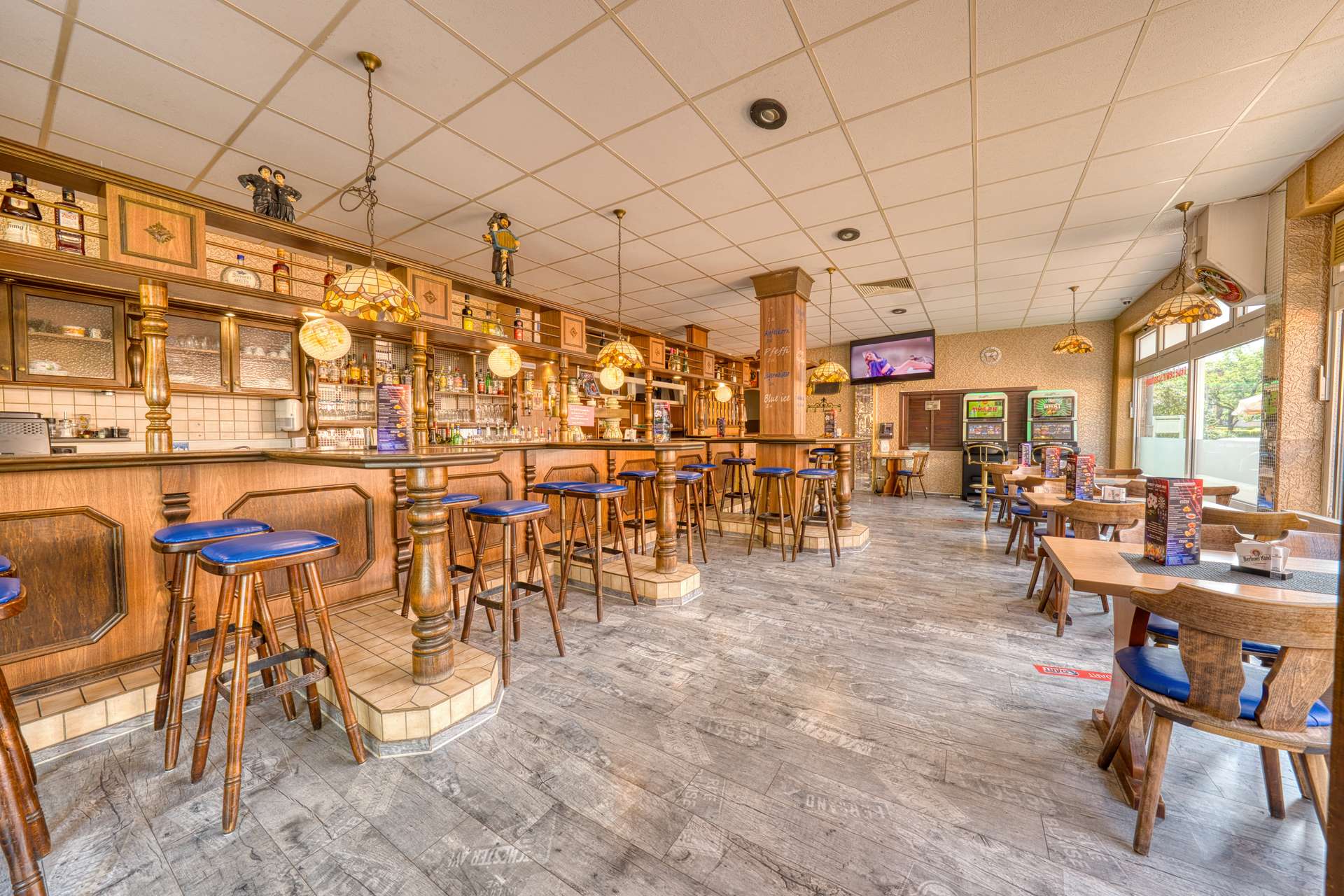 Exklusive Gastronomiefläche mit Außenterrasse – etablierte Kneipe & Bar in Berlin-Lankwitz - Bild 3