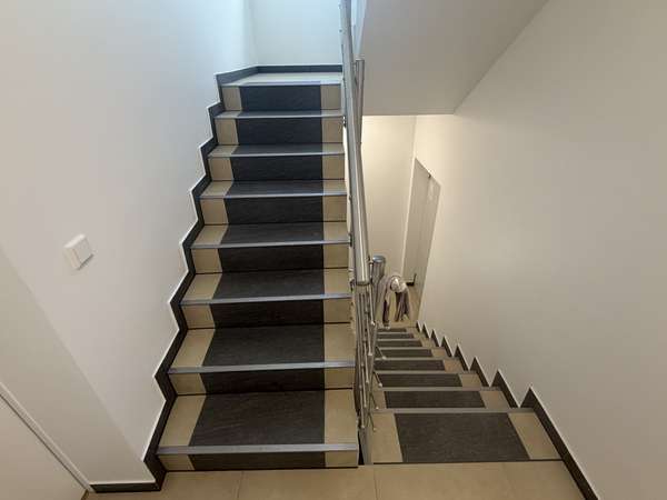 **RESERVIERT** Exklusive 2-Zimmer-EG-Wohnung kernsanierte Stadtvilla in ruhiger Lage - Thumbnail 34