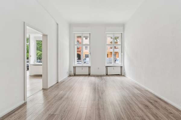 Repräsentative Altbau-Gewerbeeinheit mit umfassender Nutzungsfreiheit in Berlin-Charlottenburg - Thumbnail 3
